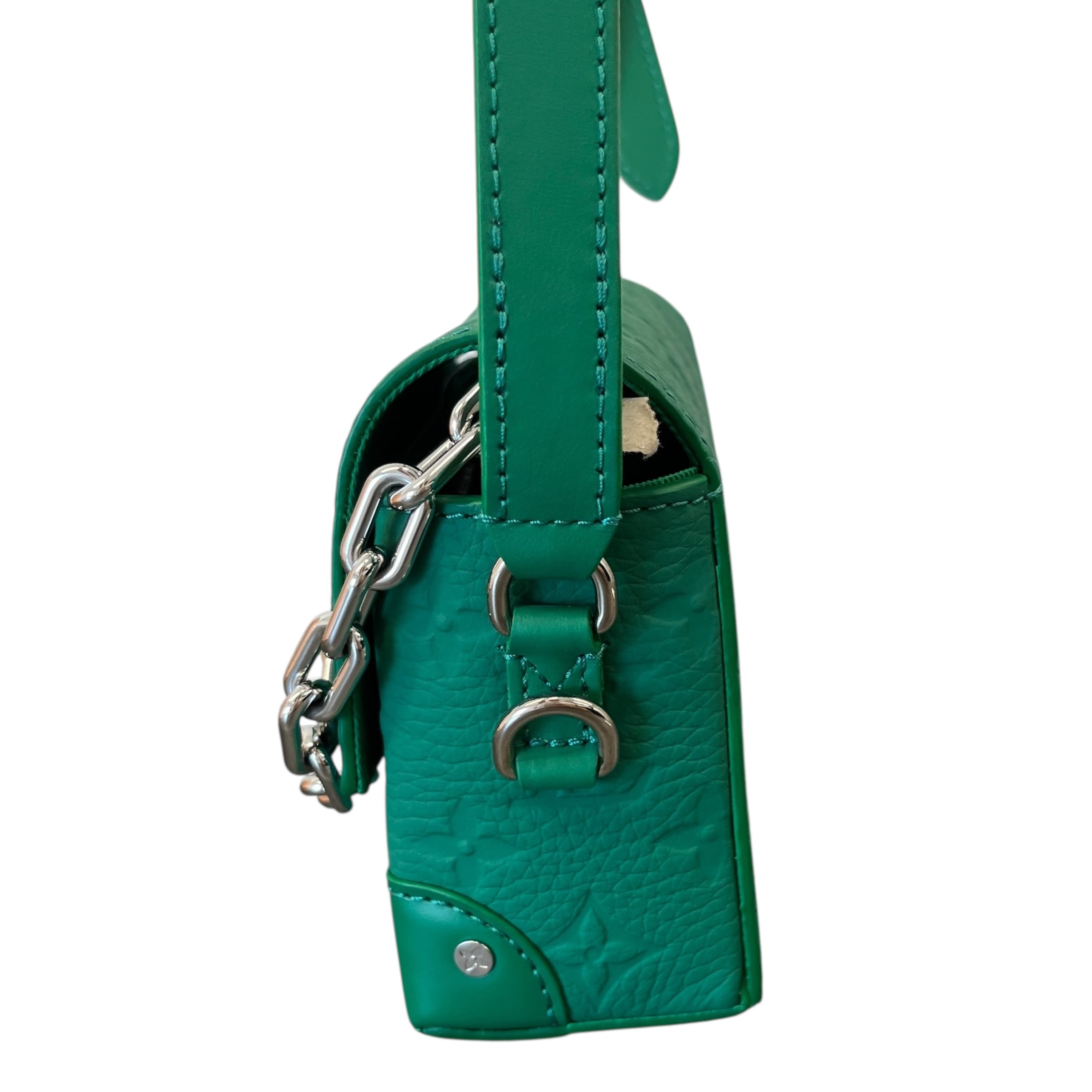 Steamer Wearable Wallet Bag Green