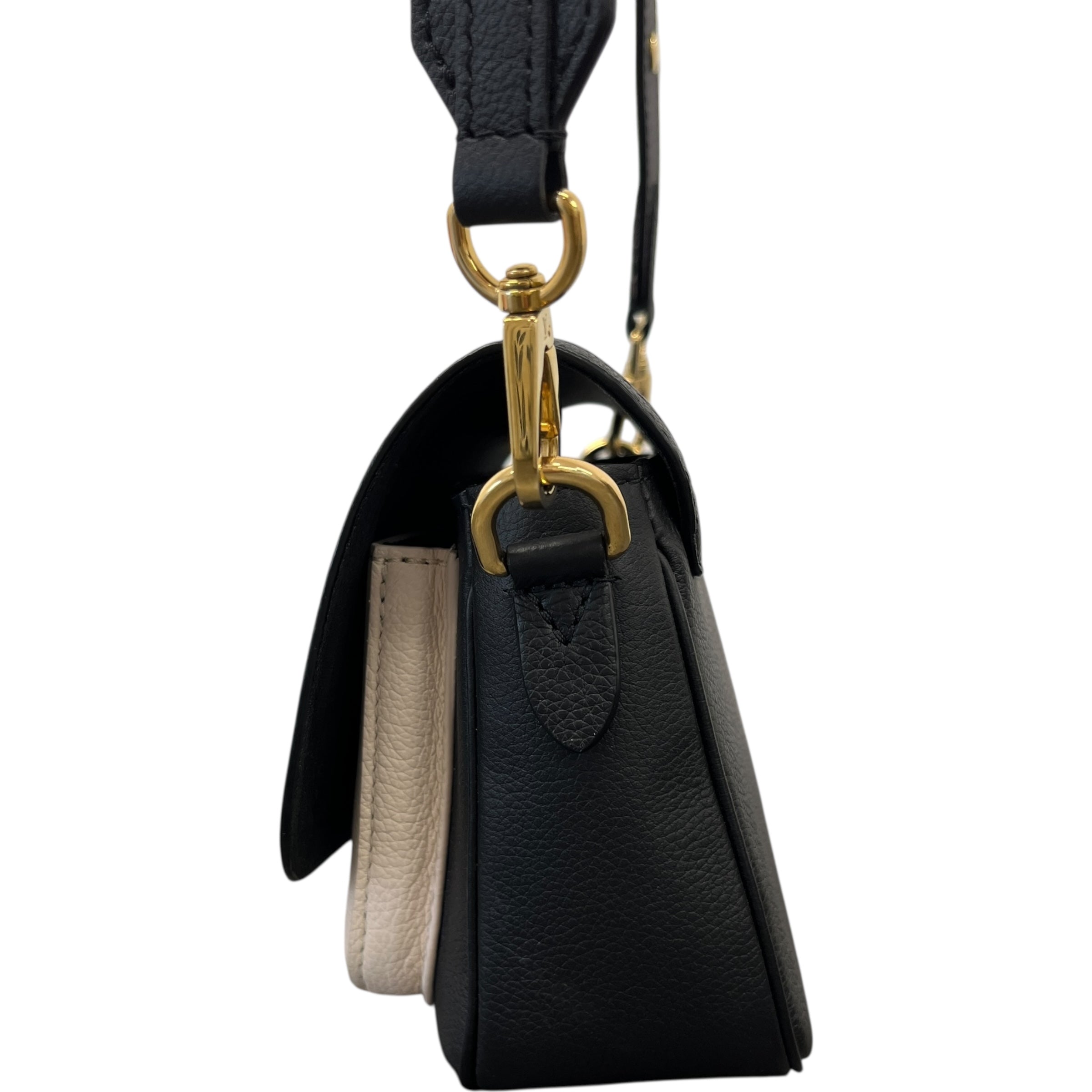 Women's Lockme Tender Handbag Black
