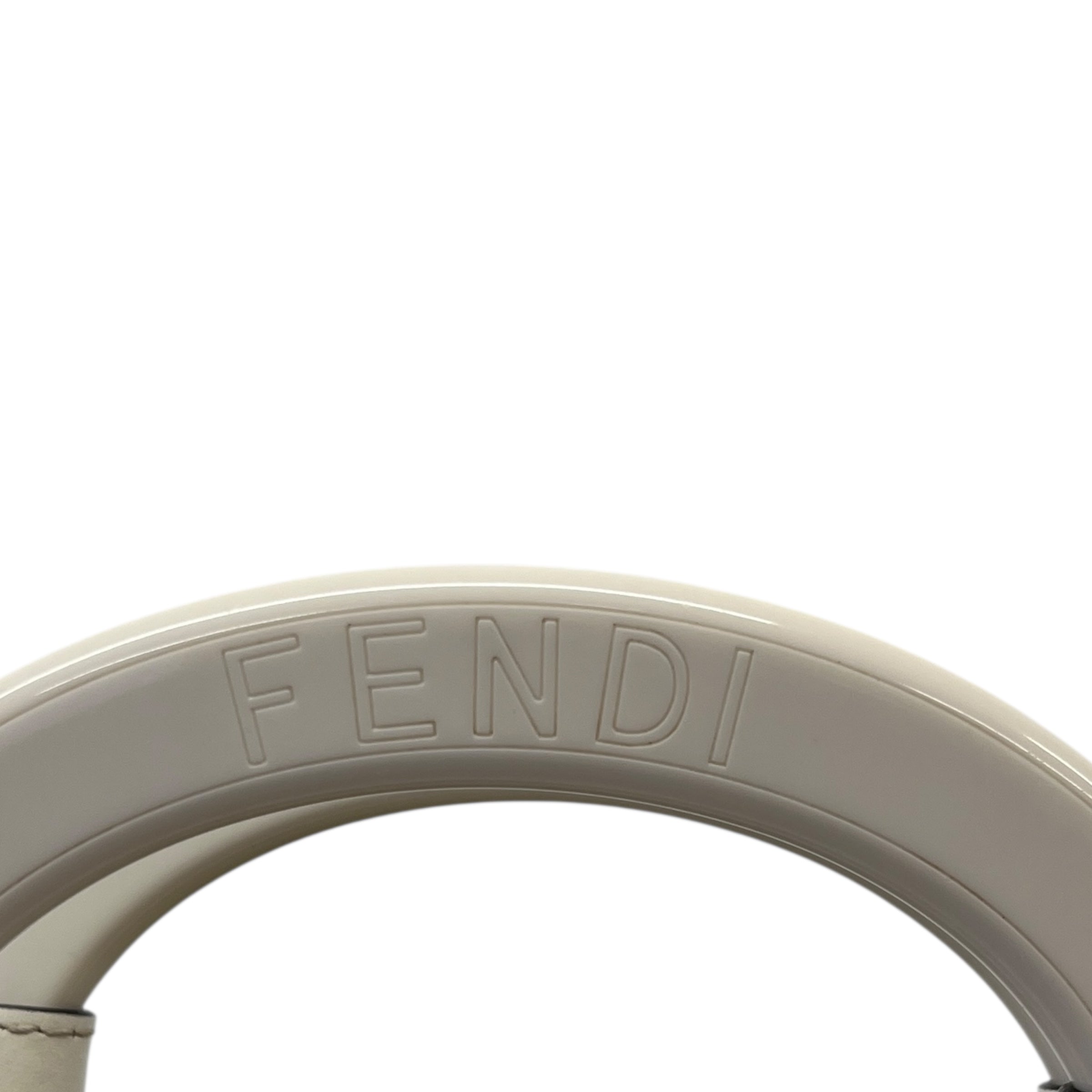 Women's Runaway Shopping Tote Bag Cream