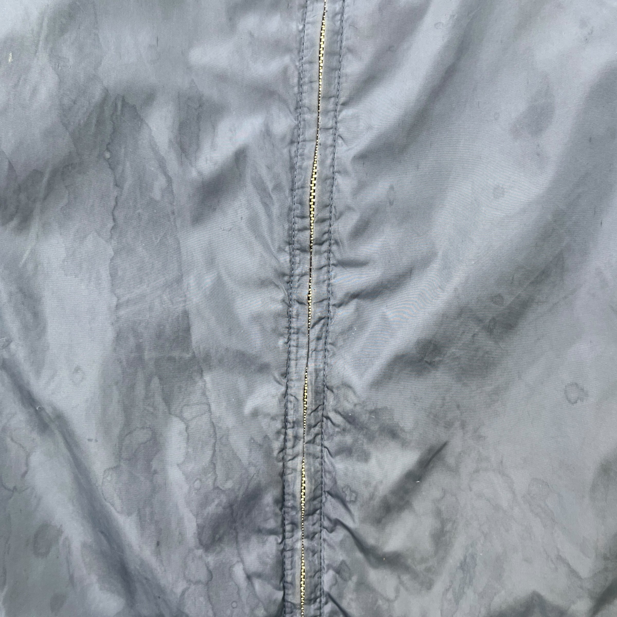 Men's Plaque Logo Re-Nylon Windbreaker Blue Size M