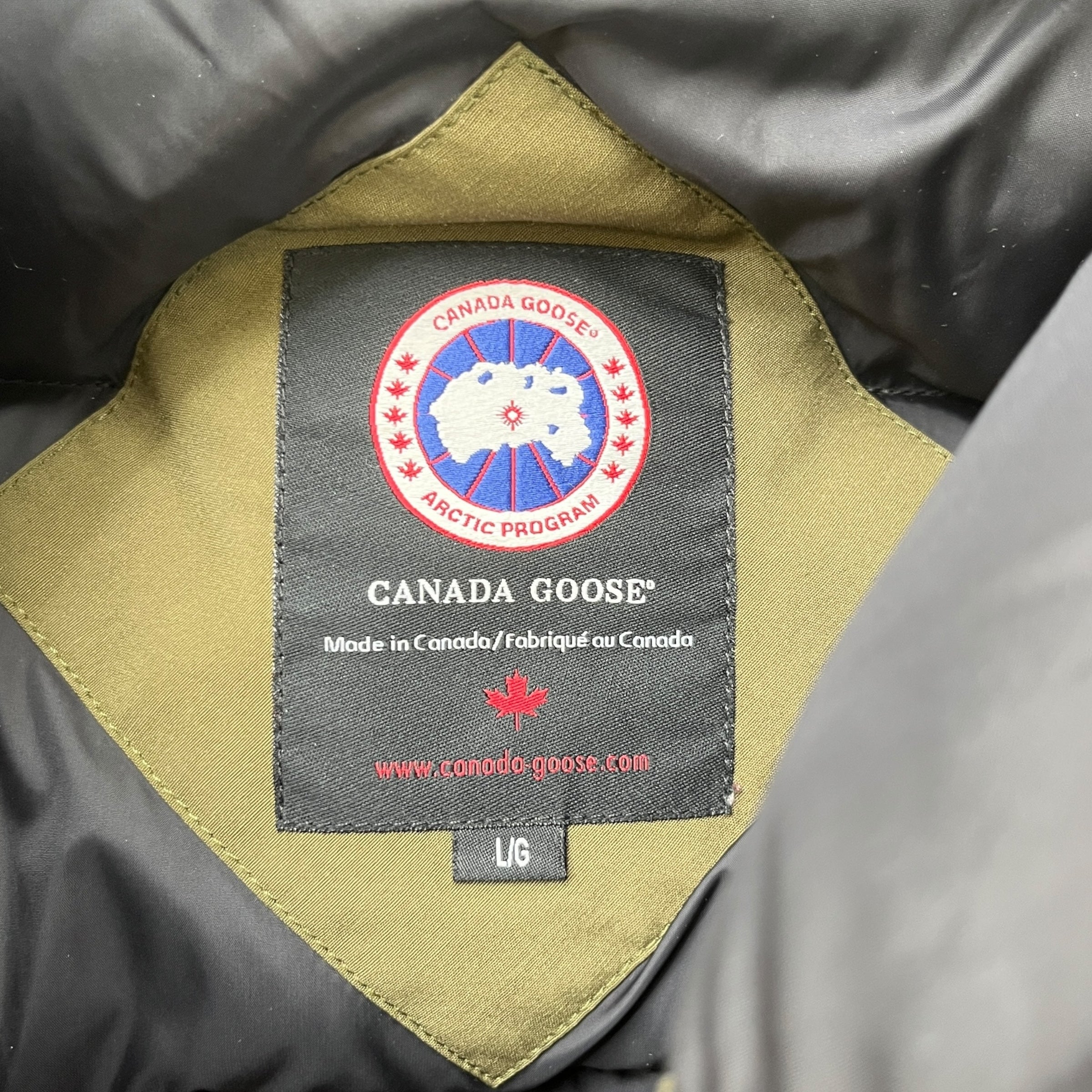 Men's Chilliwack Bomber Down Jacket Khaki Size L