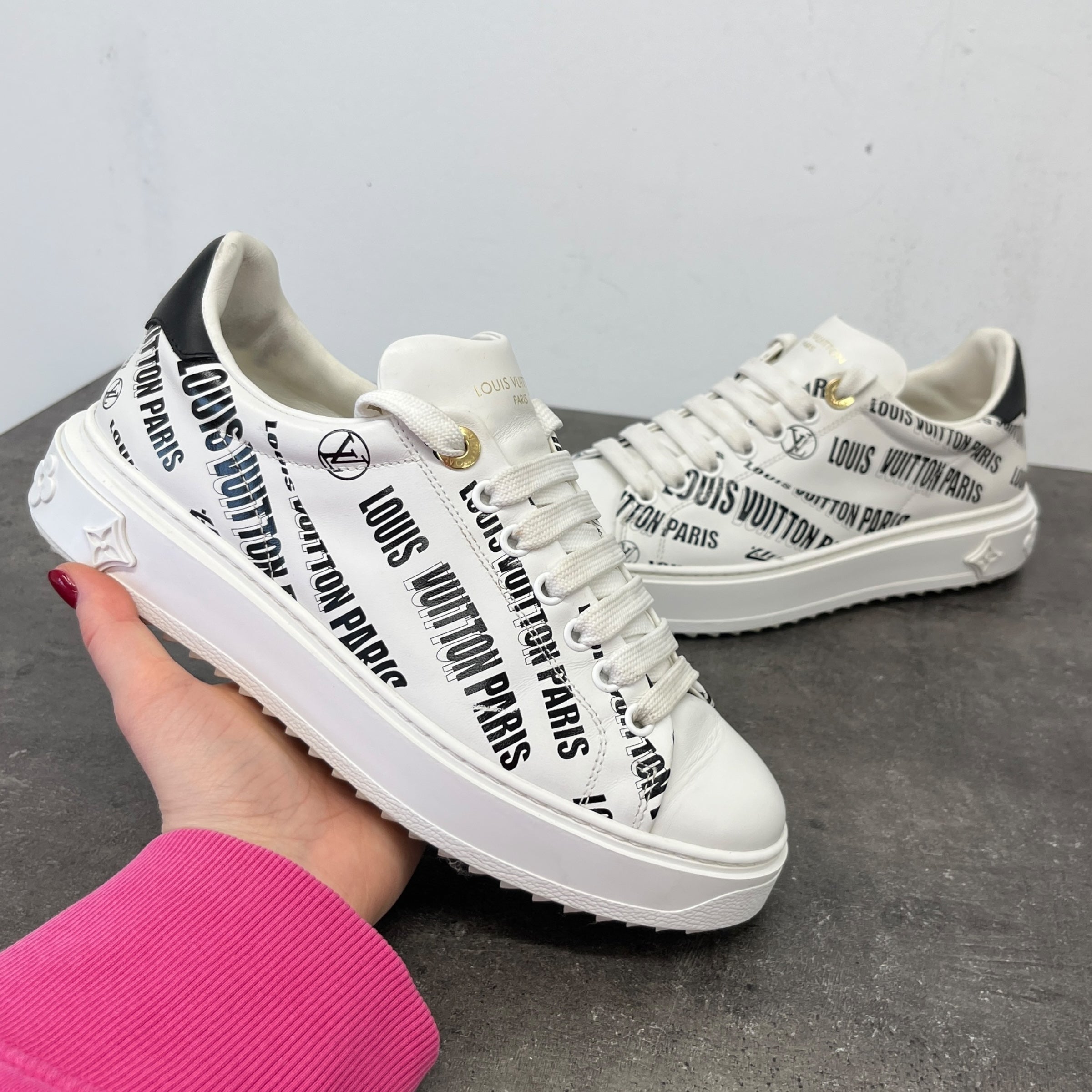 Women's Time Out Low Trainers White Size EU 37 / UK 4