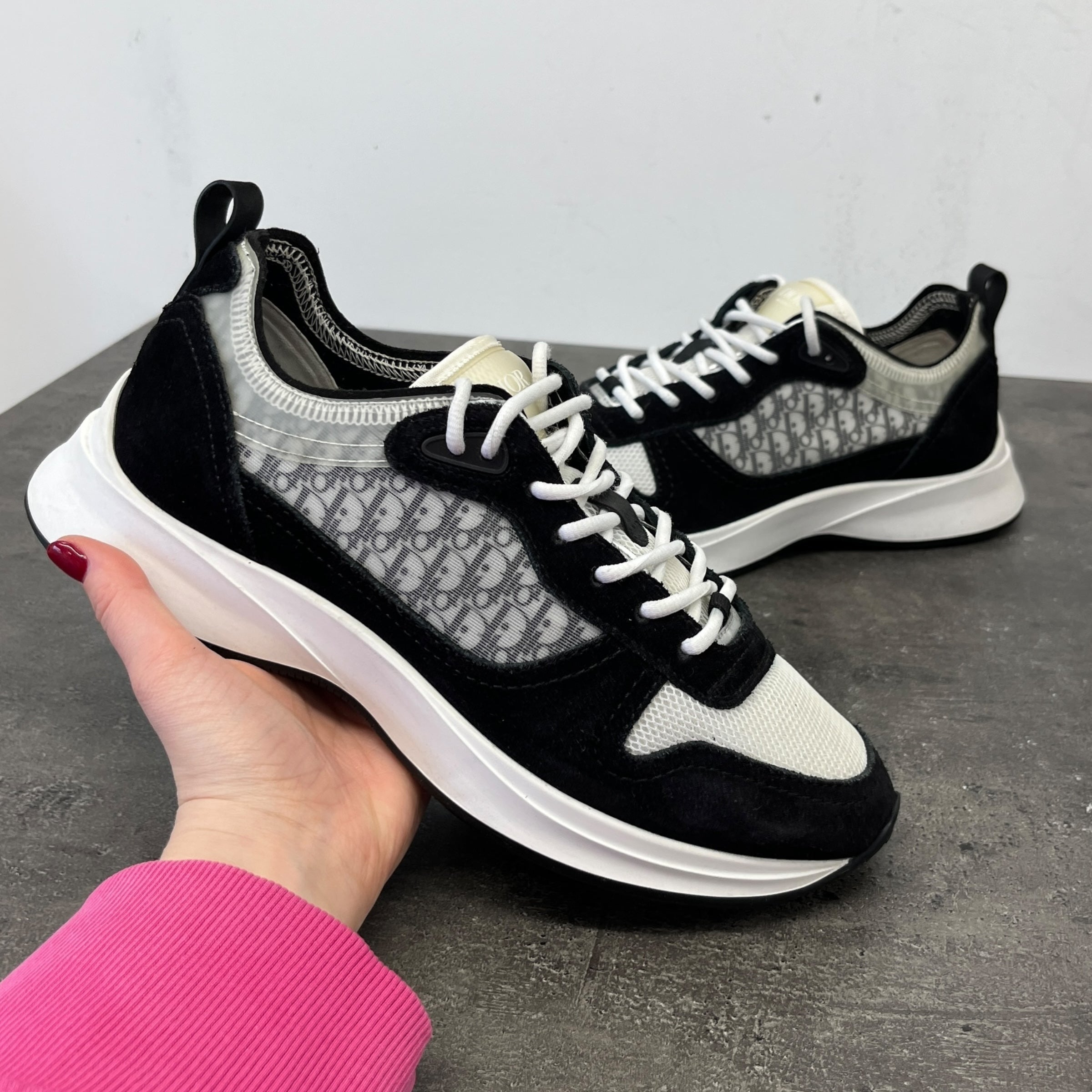 Men's B32 Low Trainers Black Size EU 40 / UK 6