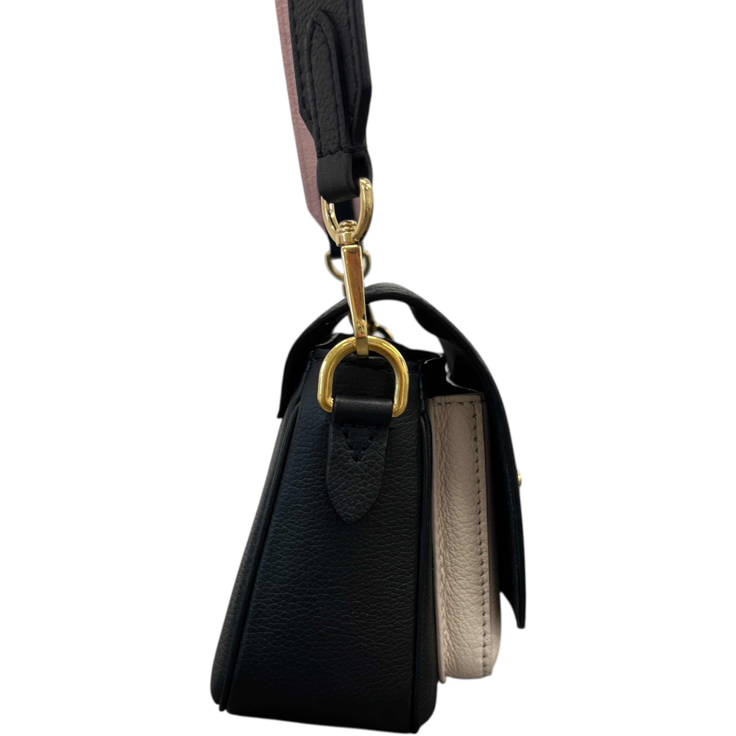 Women's Lockme Tender Handbag Black