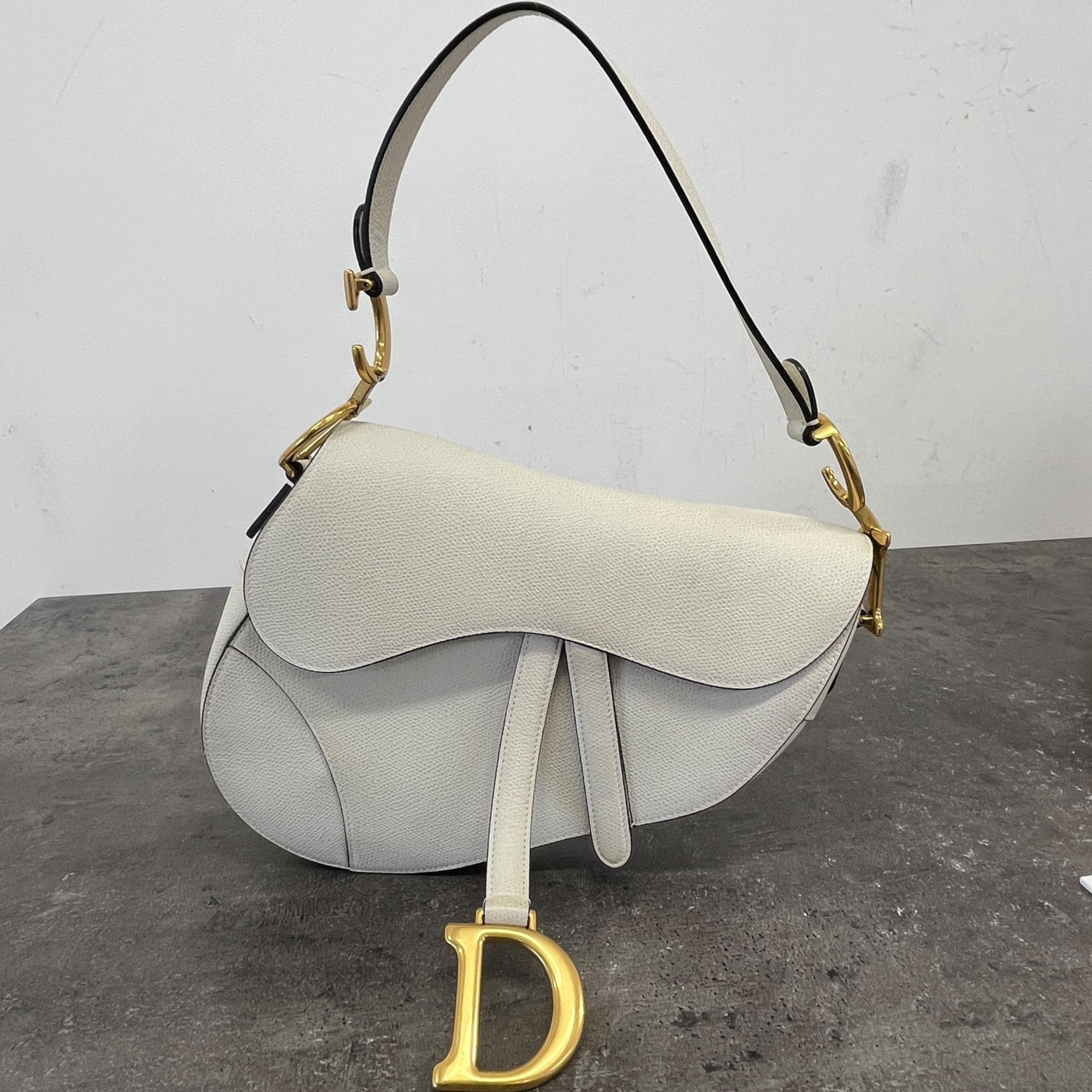 Women's Saddle Bag Cream