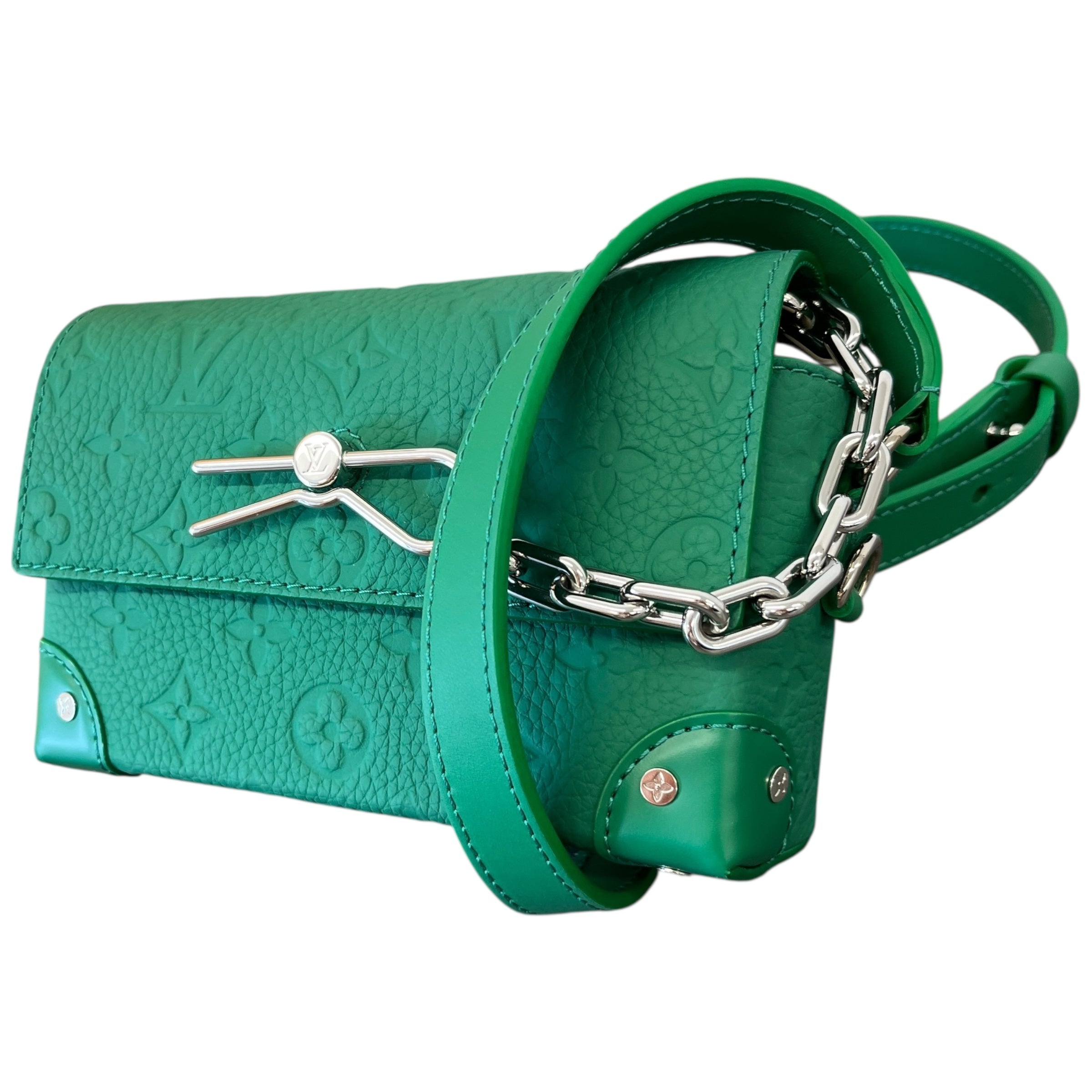 Steamer Wearable Wallet Bag Green