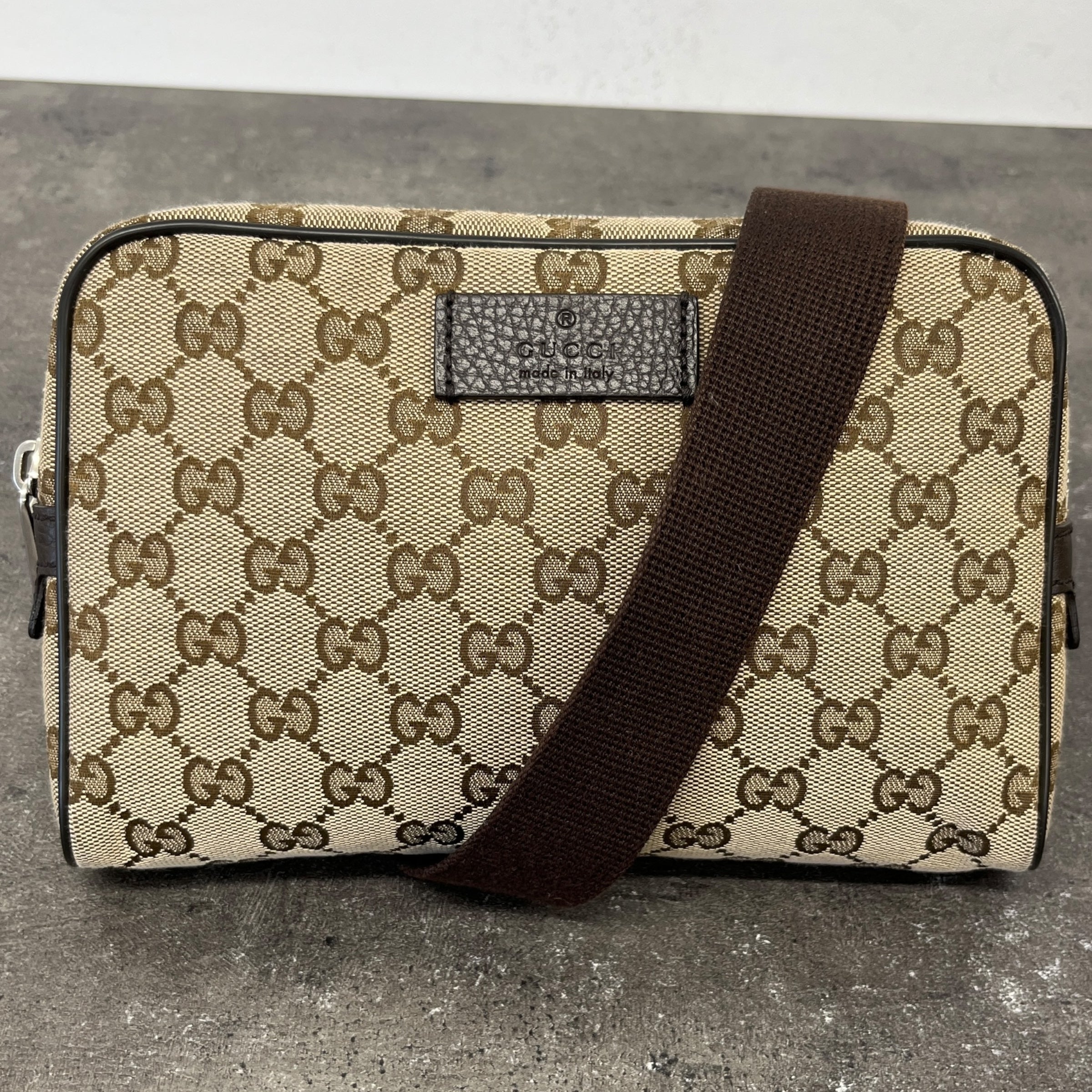 Men's Gg Supreme Belt Bag Beige