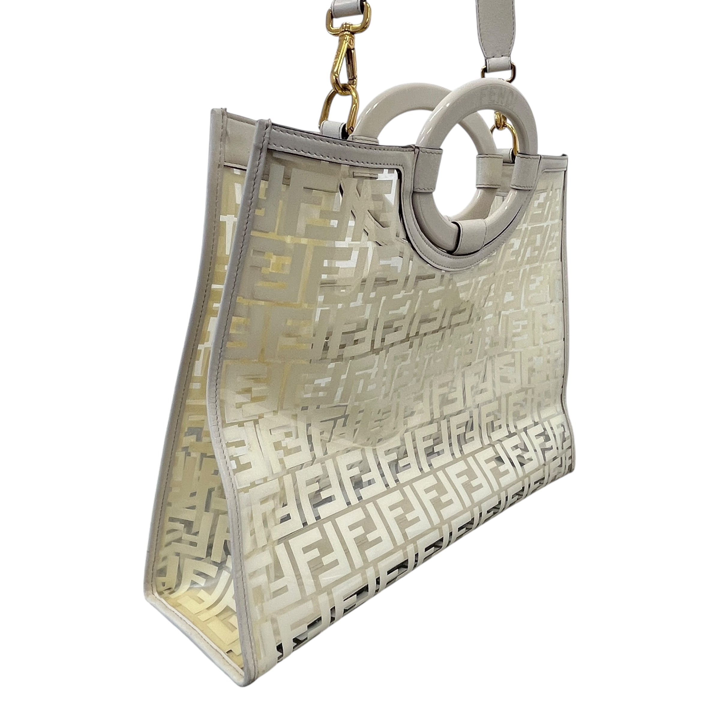 Women's Runaway Shopping Tote Bag Cream