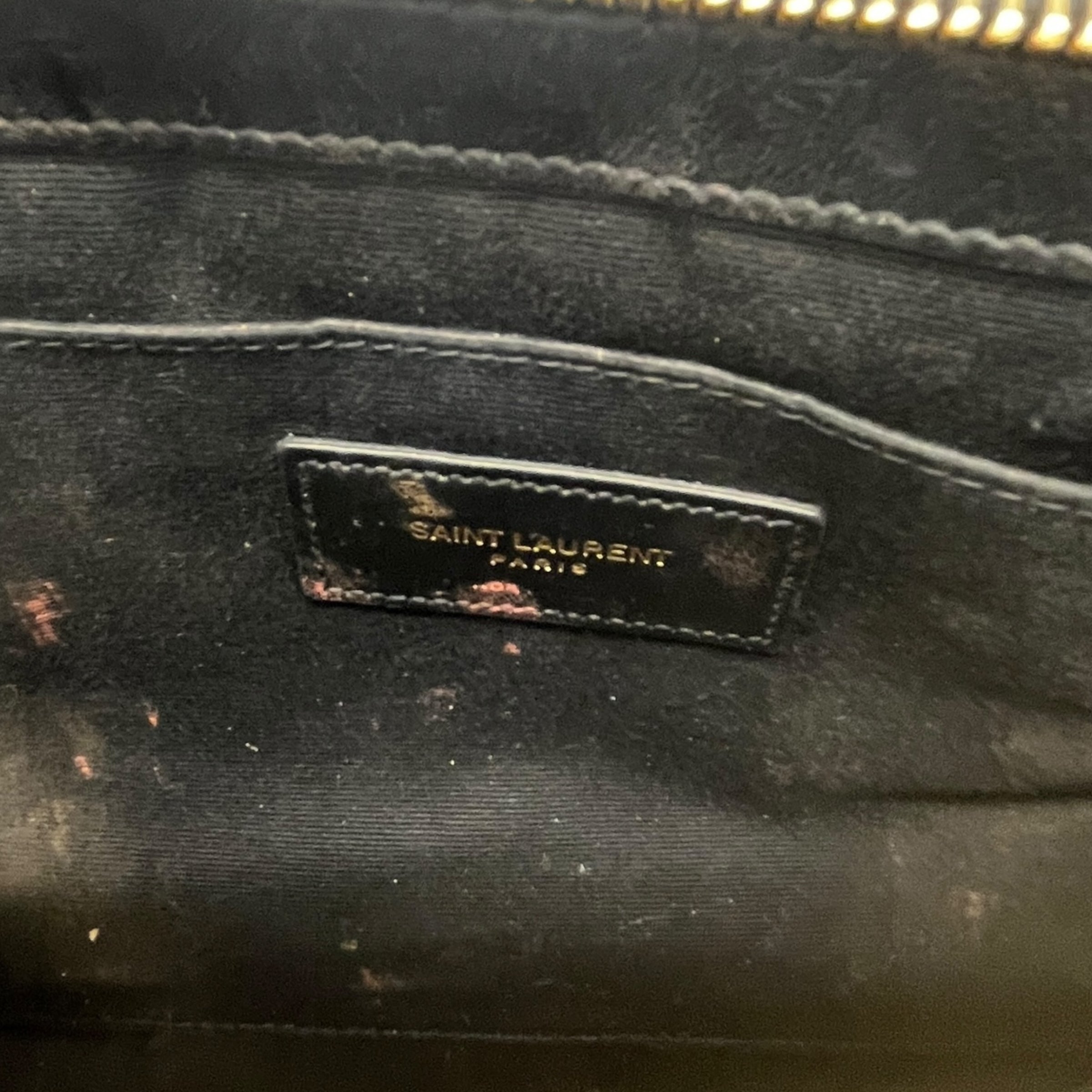 Women's Cassandre Matelassé Pouch Clutch Black