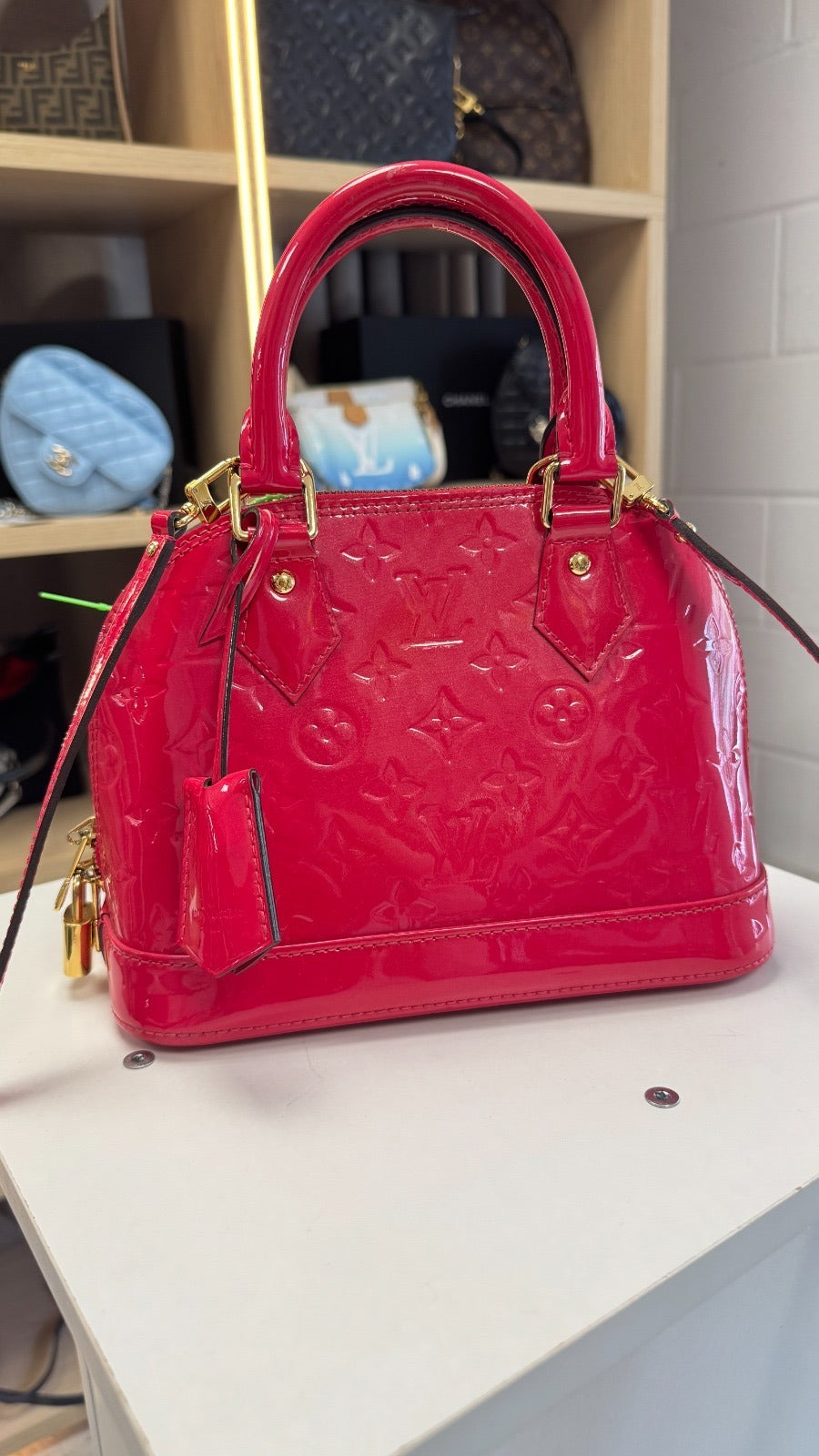 Women's Monogram Vernis Alma Bb Bag Pink