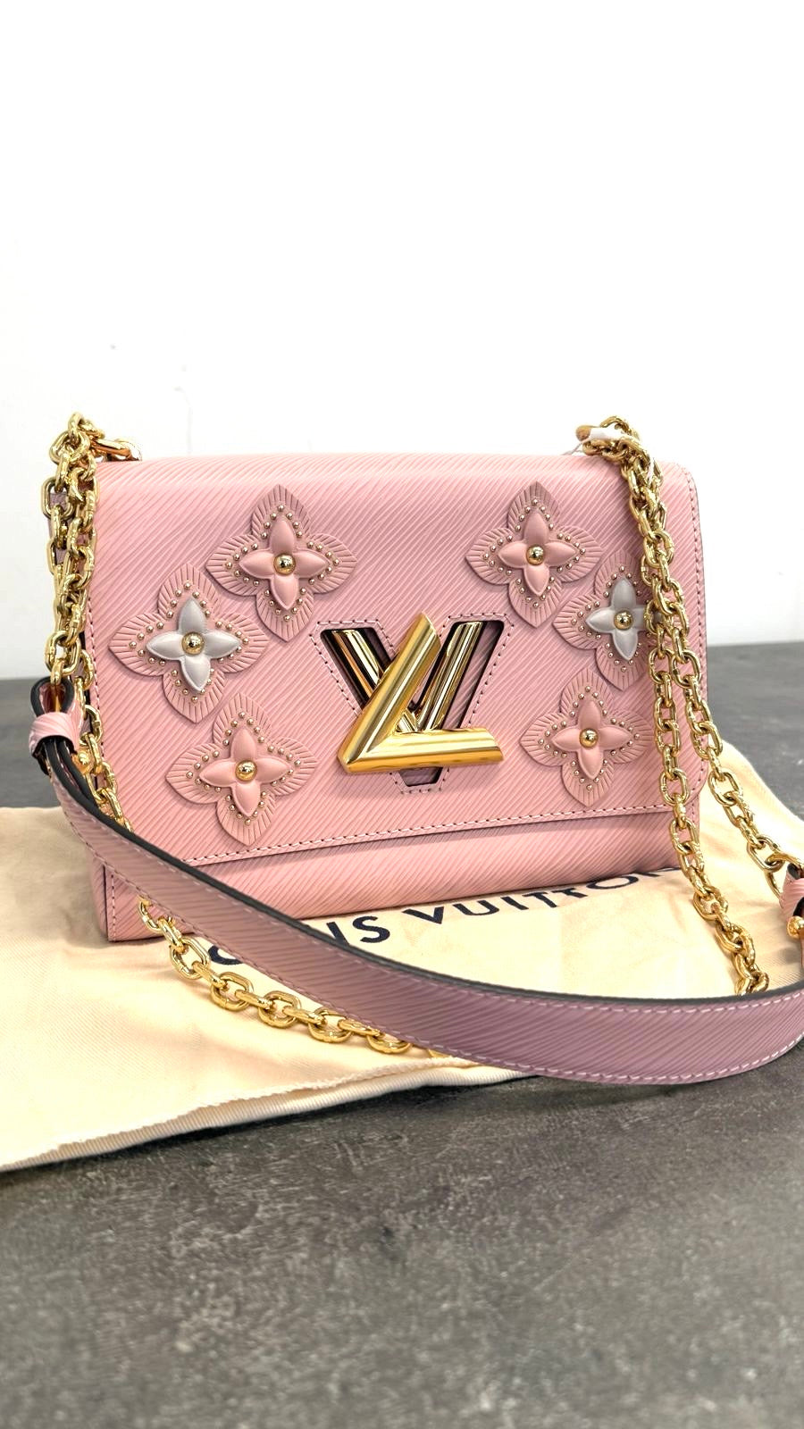 Women's Twist Mm Flower Tinsel Bag Pink