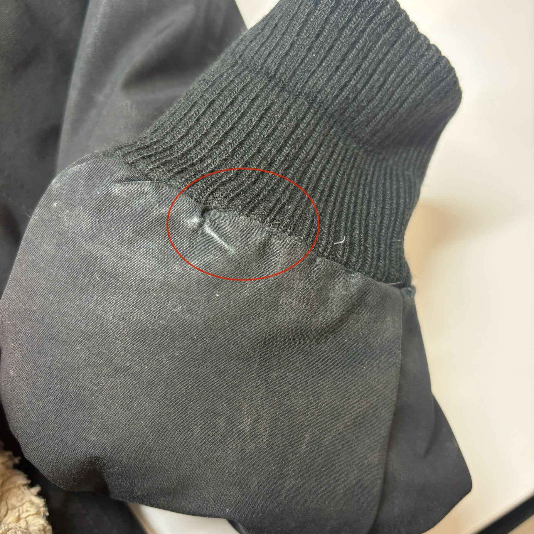 Men's Chilliwack Bomber Down Jacket Black Size S - 251274