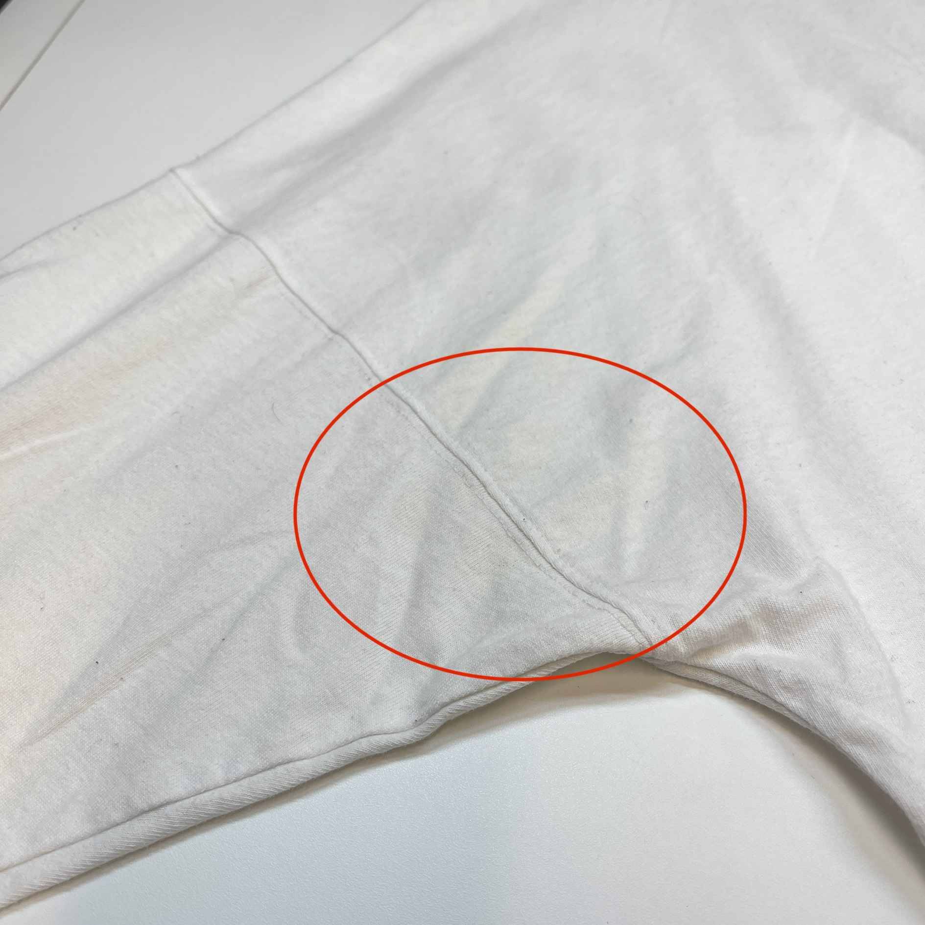 Men's Graffiti Logo Long Sleeve T-Shirt White Size S - 251986