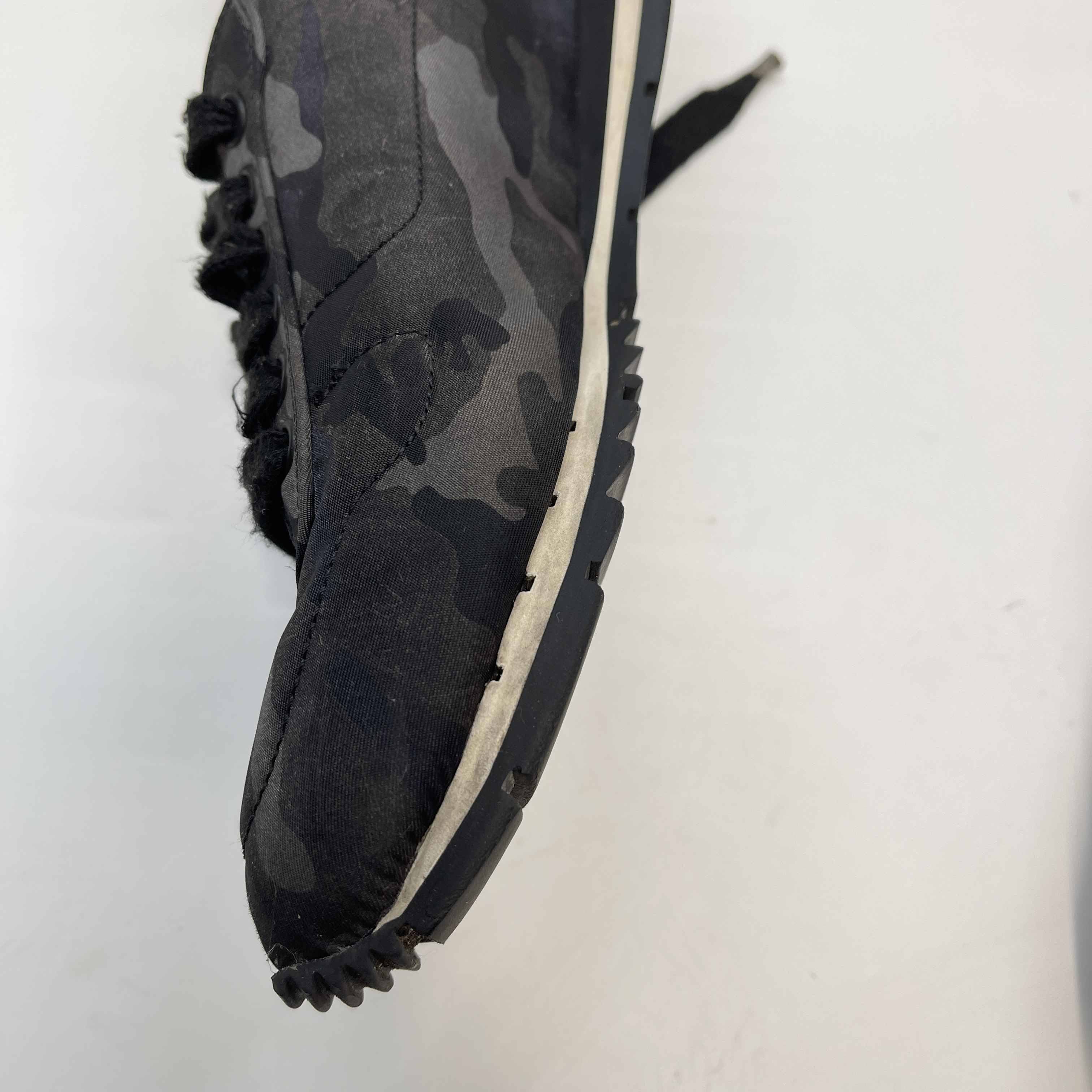 Men's Linear Rosa Camo Low Trainers Black Size EU 39 / UK 5