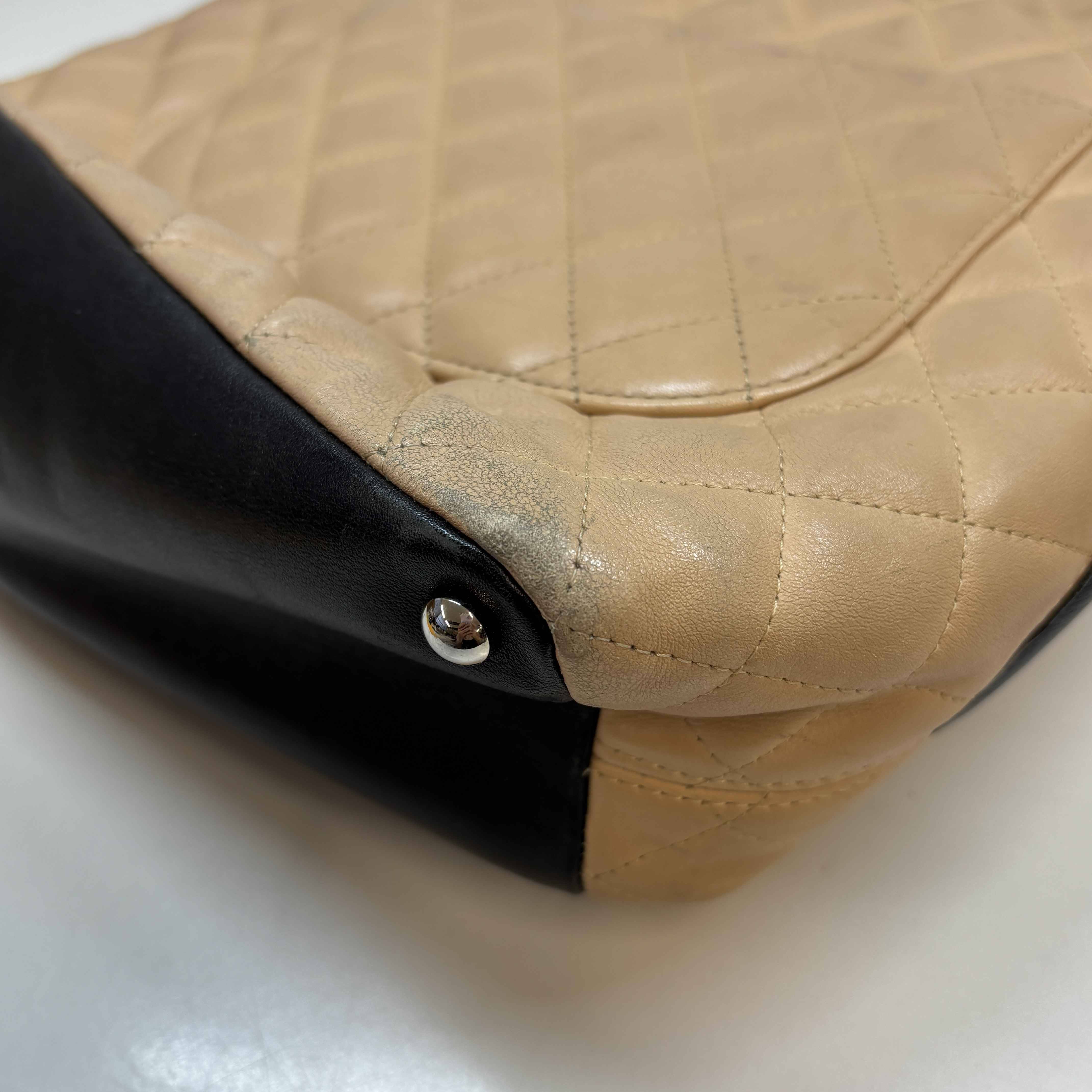 Women's Cambo Pochette Handbag Beige