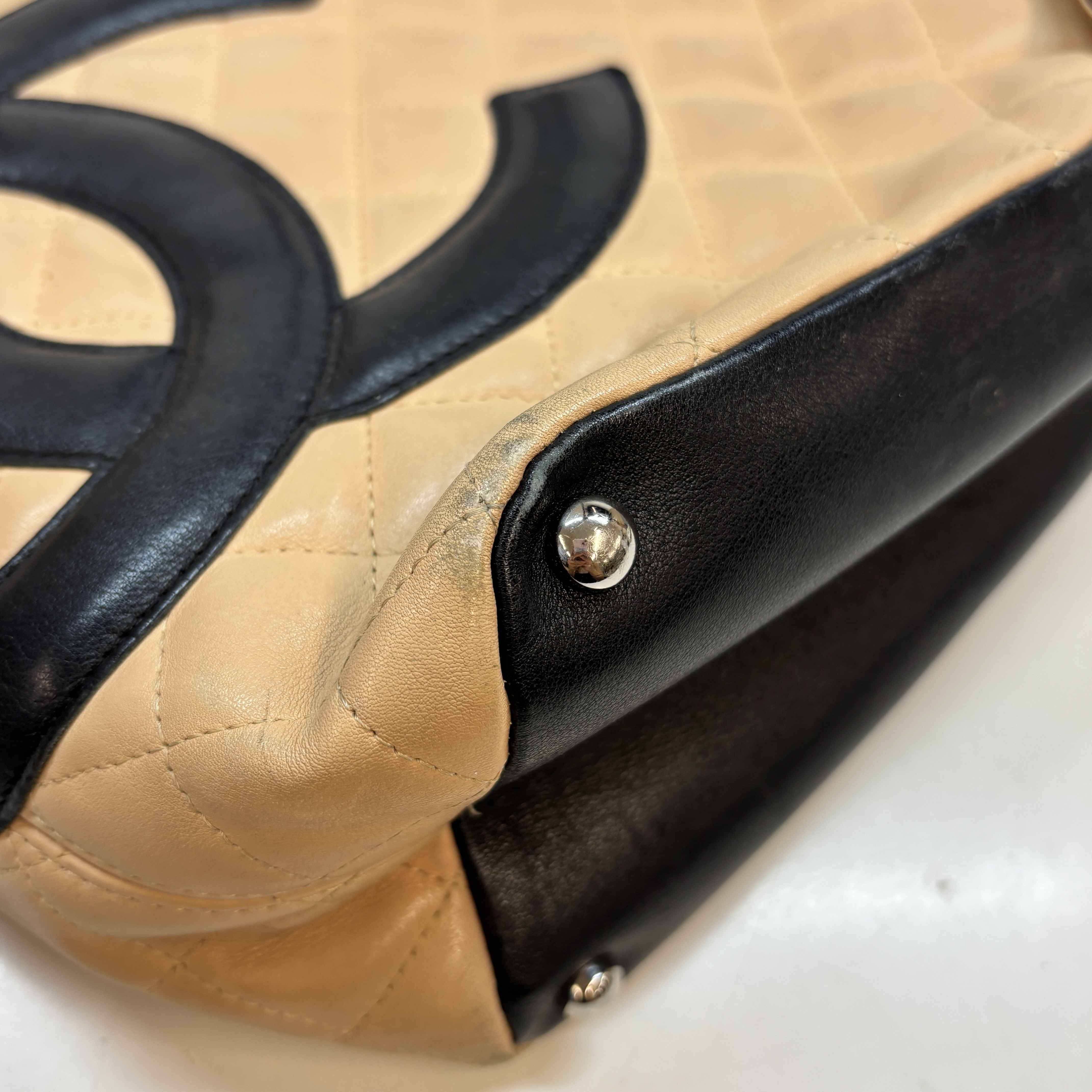 Women's Cambo Pochette Handbag Beige