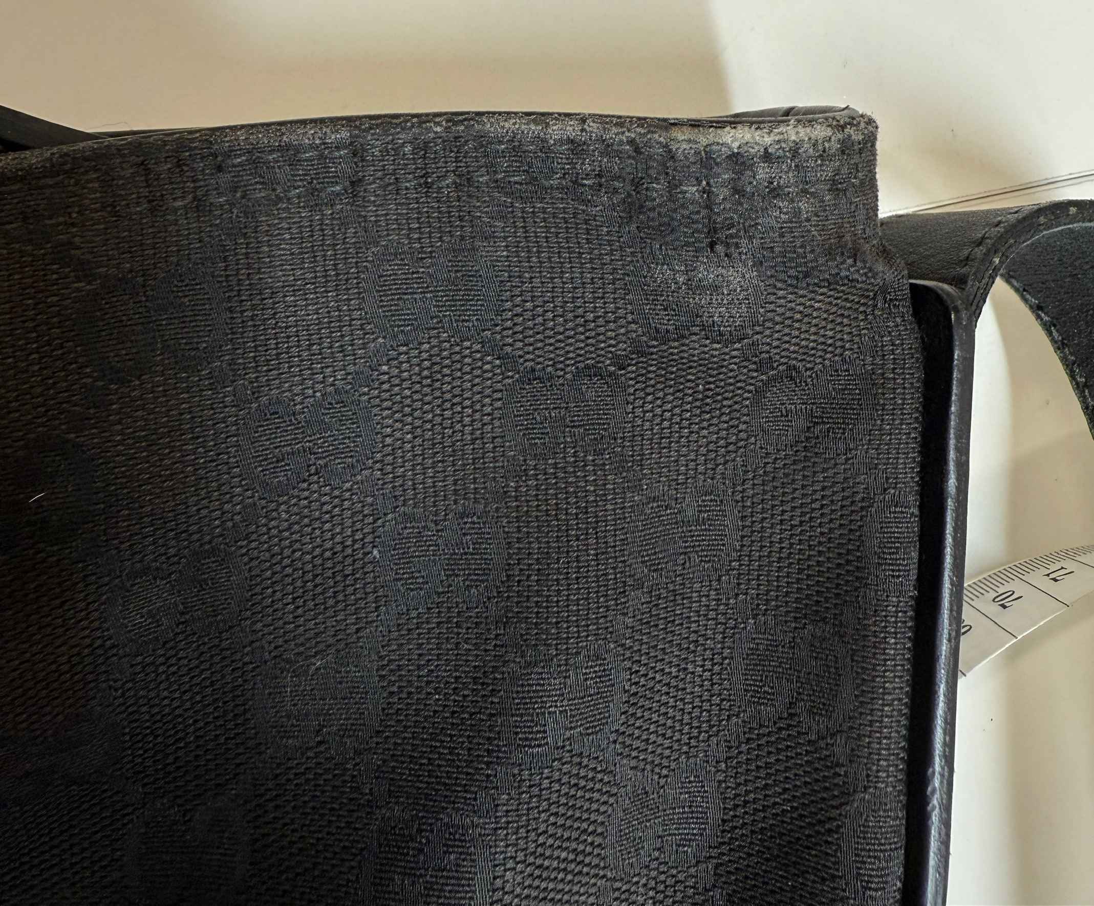 Women's Gg Supreme Handbag Black