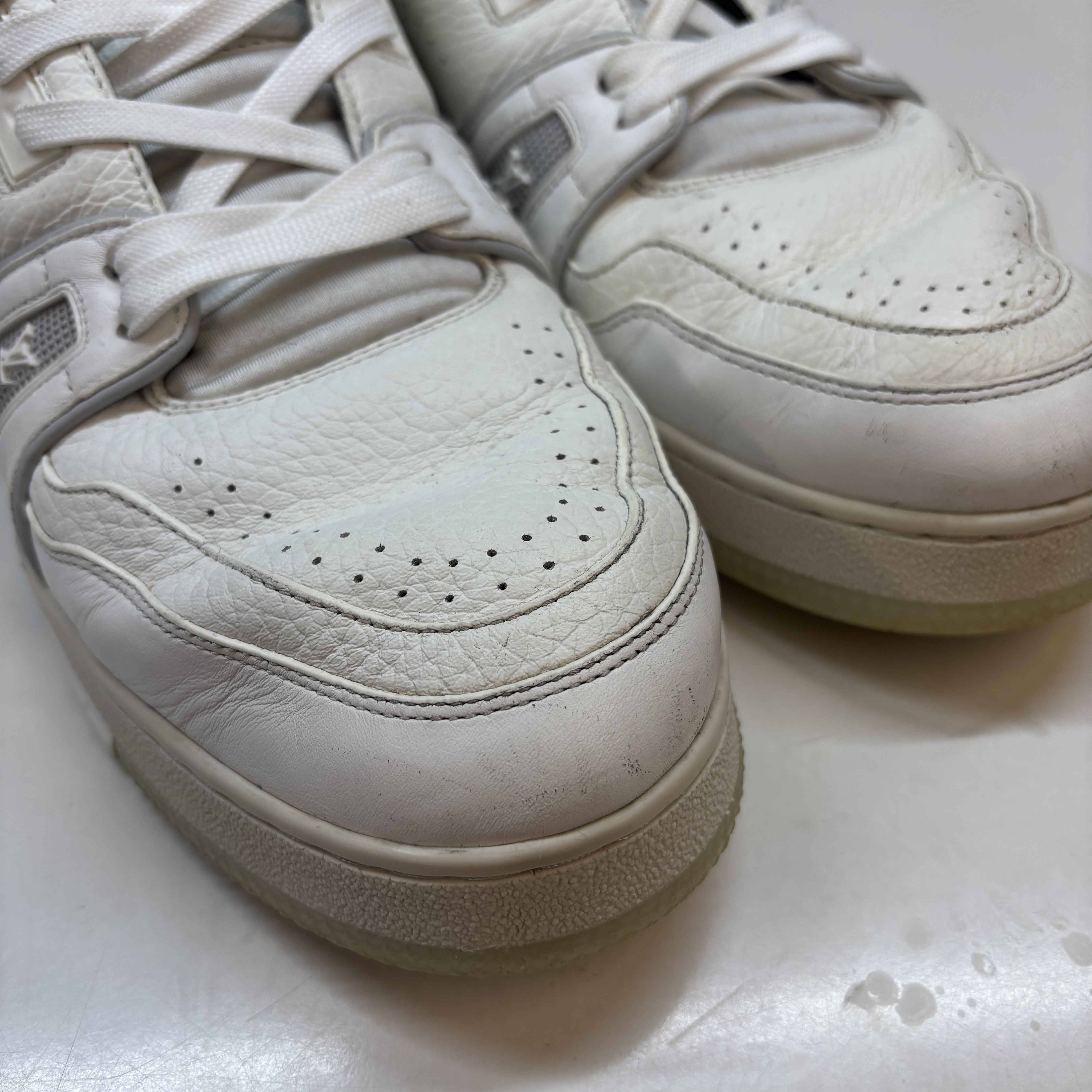 Men's Lv Low Trainers White Size EU 43 / UK 9