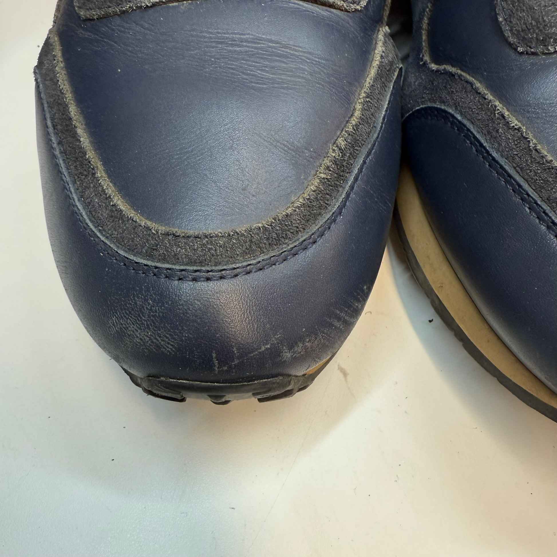 Men's Rockrunner Low Trainers Navy Size EU 43 / UK 9