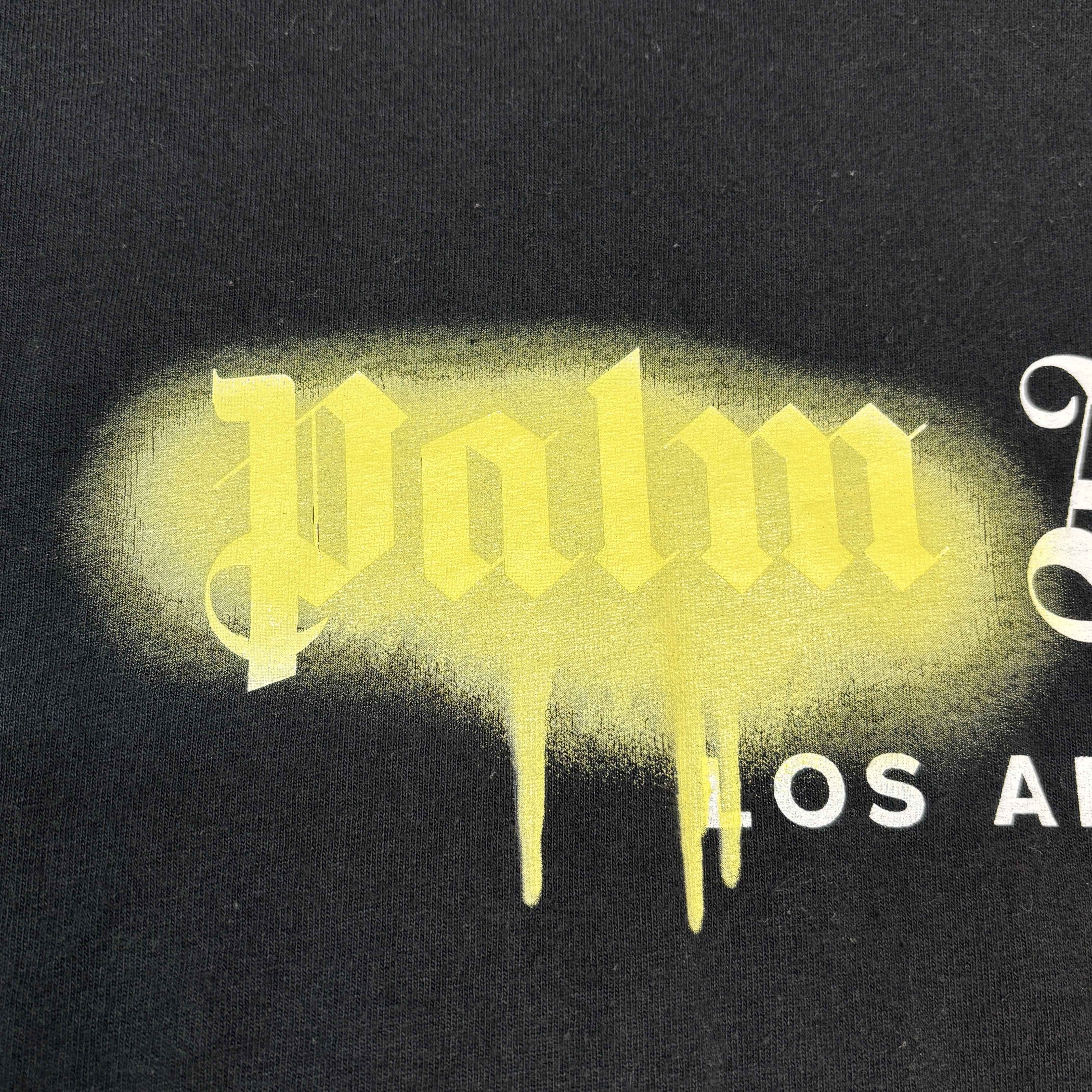 Men's Spray Logo Print T-Shirt Black Size XS