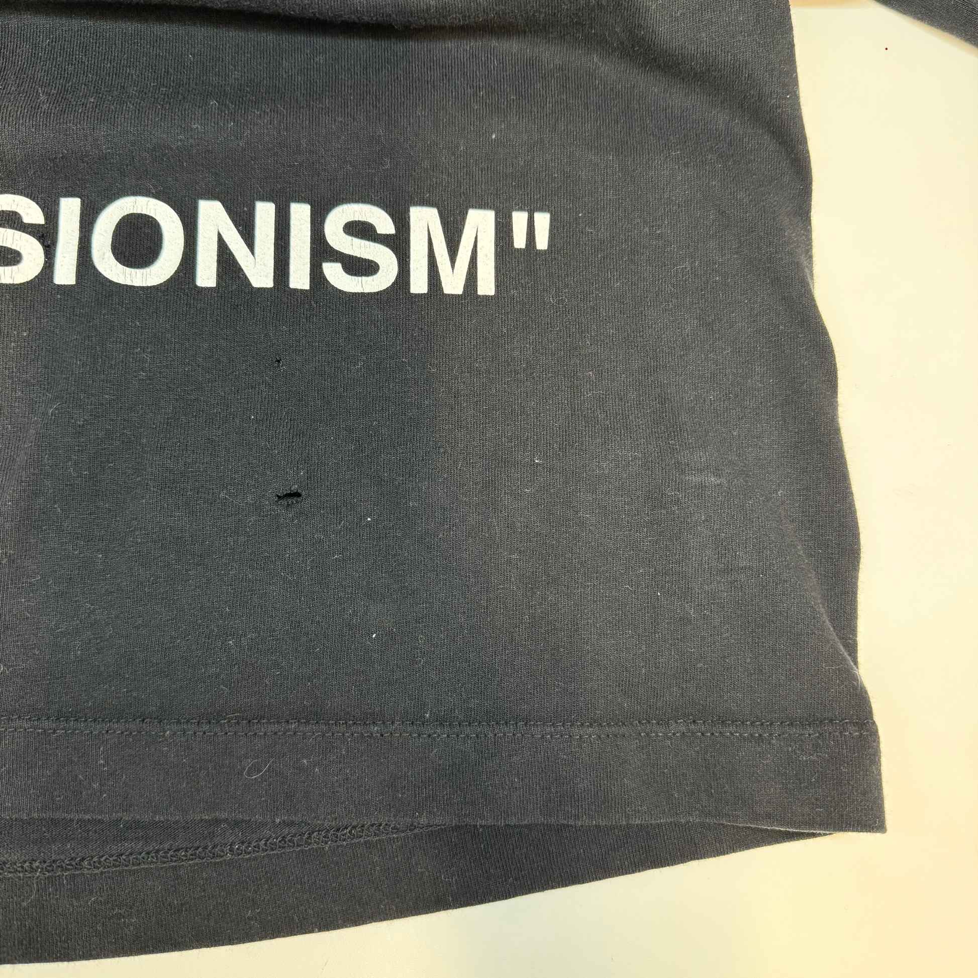 Men's Impressionism Arrow Long Sleeve T-Shirt Black Size XS