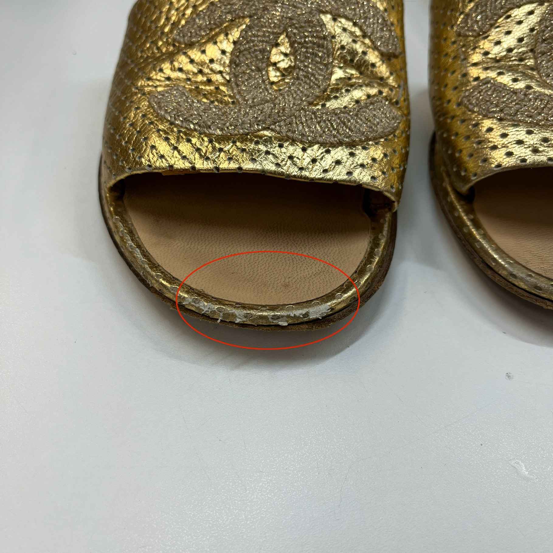 Women's Embroidered Logo Sandals Gold Size EU 37 / UK 4