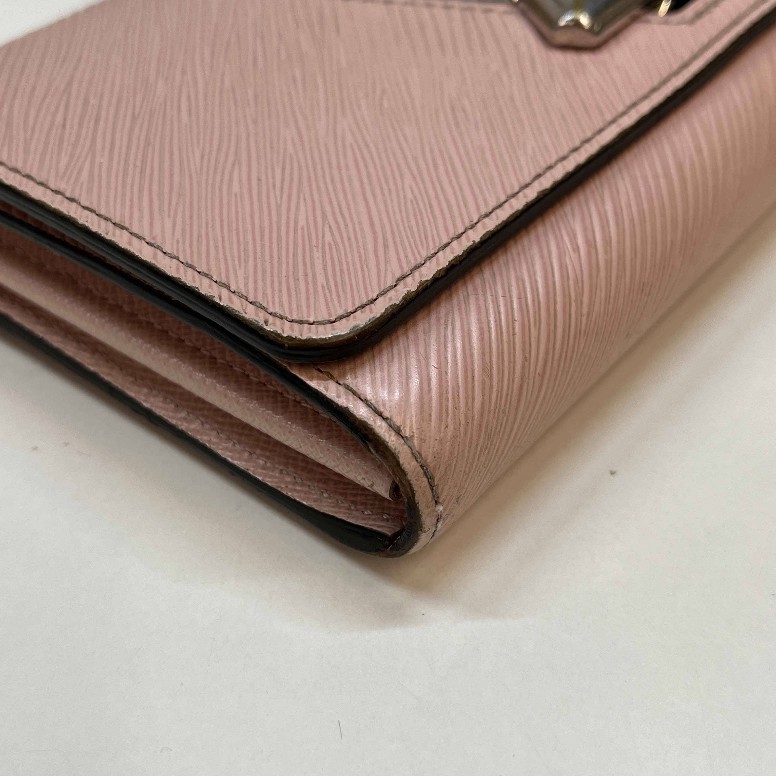 Women's Epi Twist Logo Wallet Pink