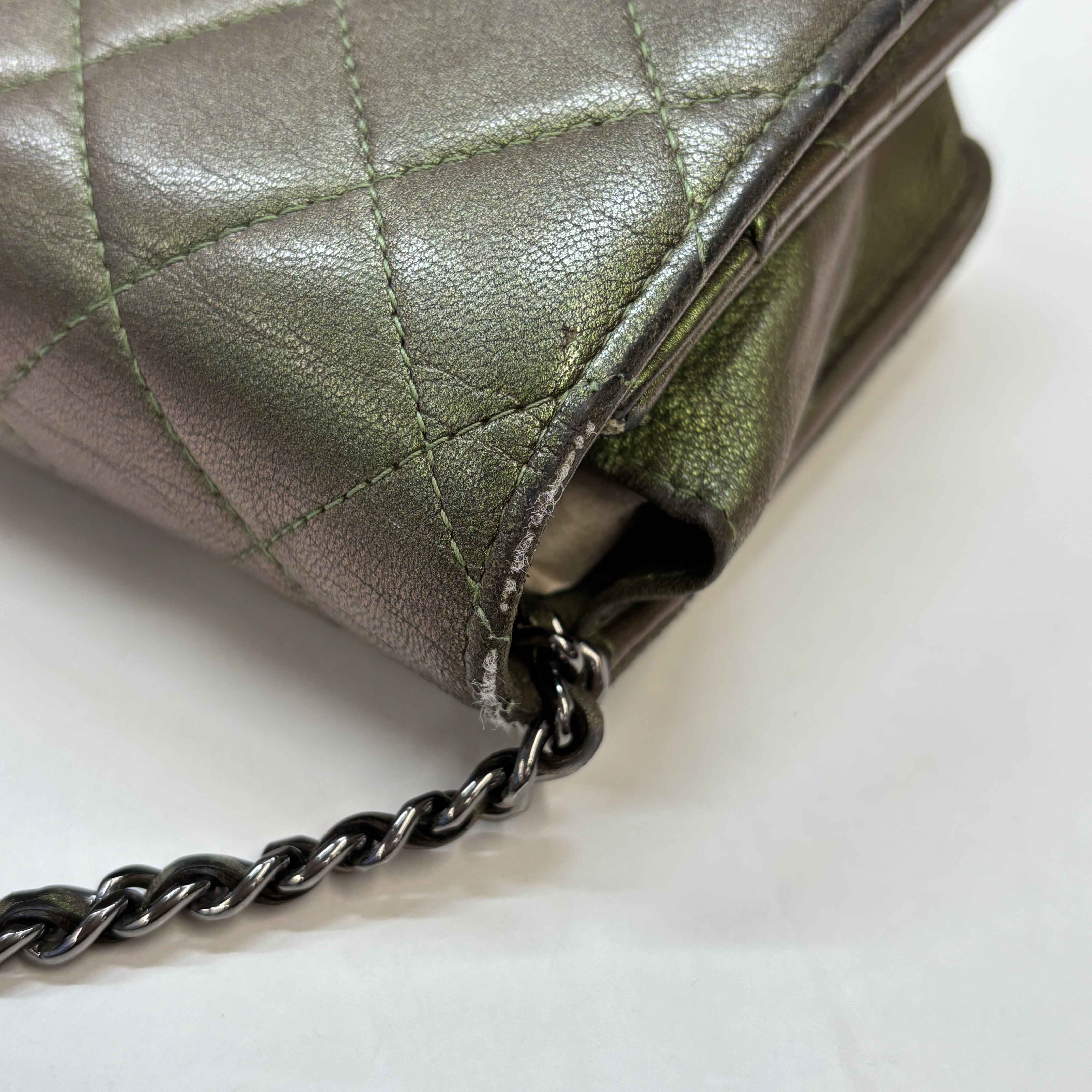 Women's Cc Quilted Wallet On Chain Bag Green