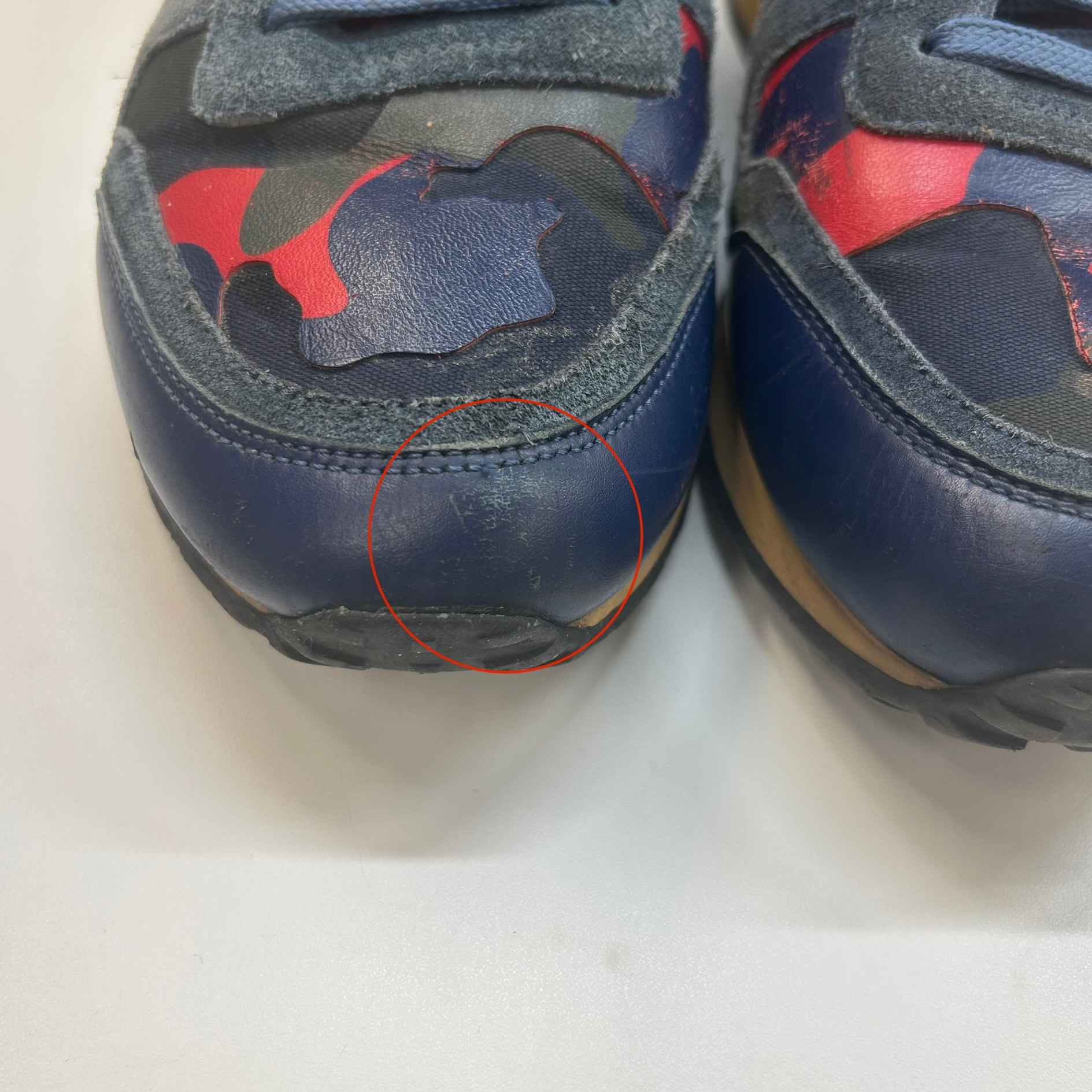 Men's Rockrunner Low Trainers Navy Size EU 41 / UK 7