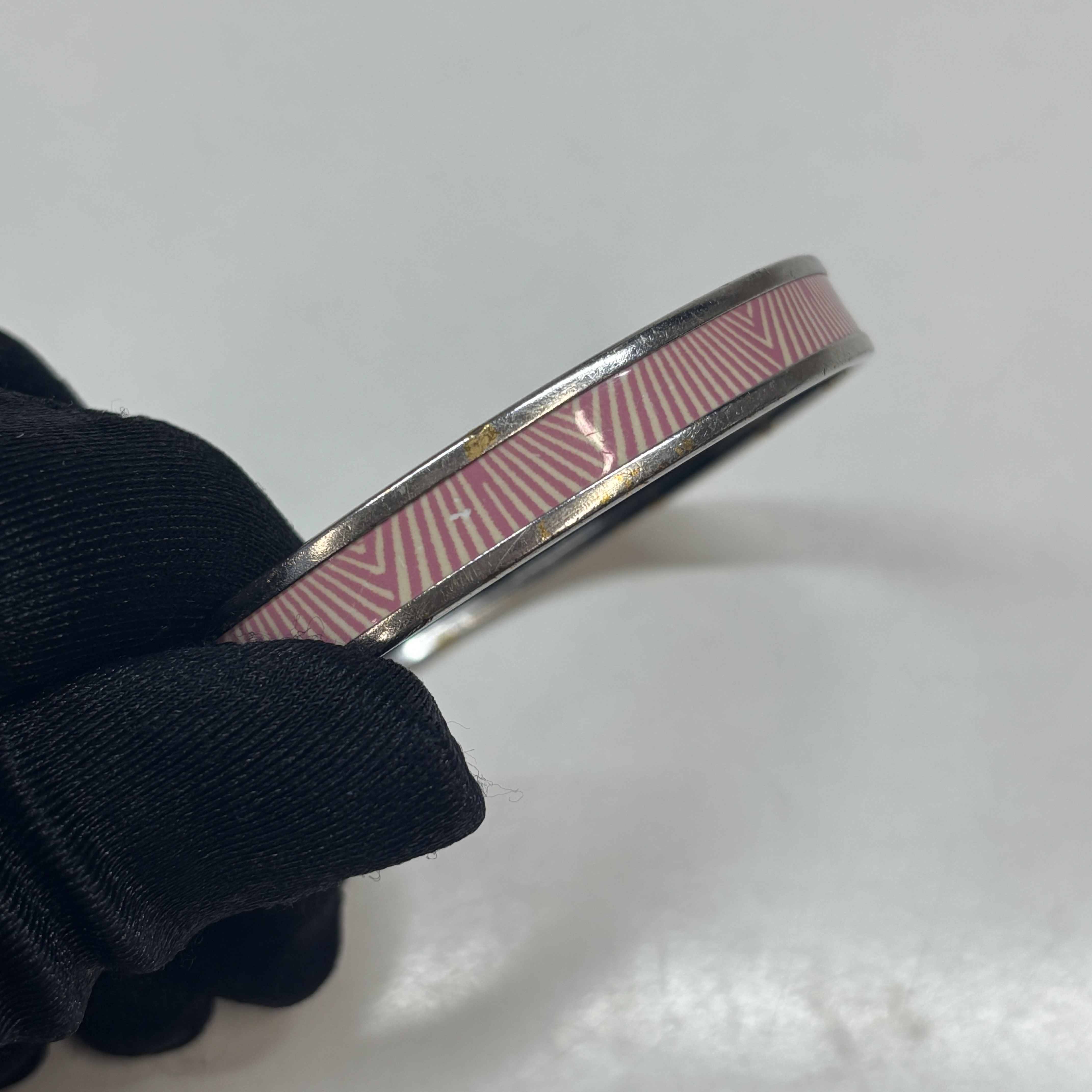 Women's Zigzag Bangle Bracelet Pink