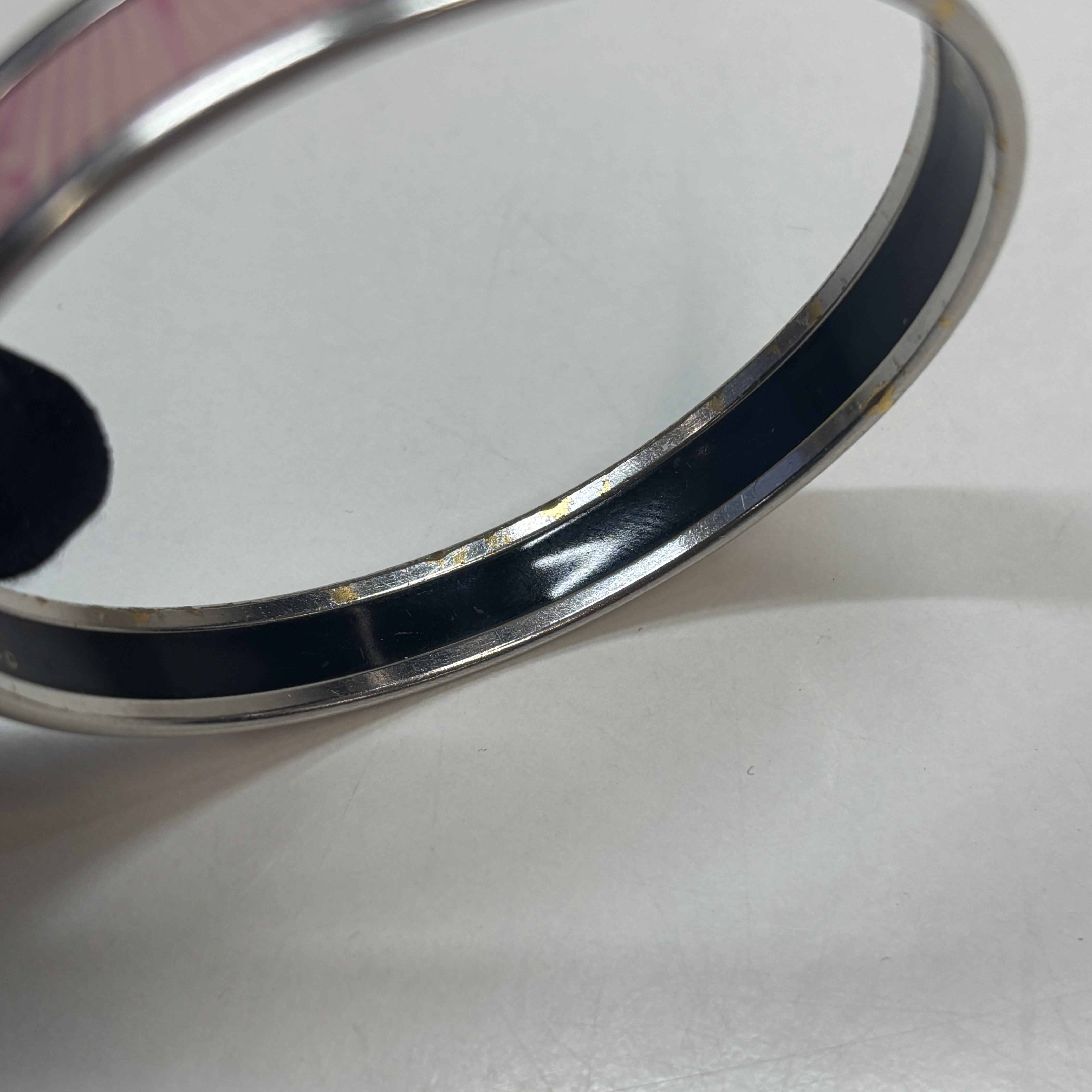 Women's Zigzag Bangle Bracelet Pink