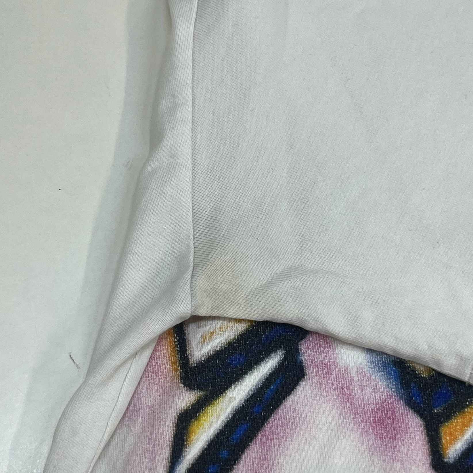 Men's Graffiti Print T-Shirt White Size M