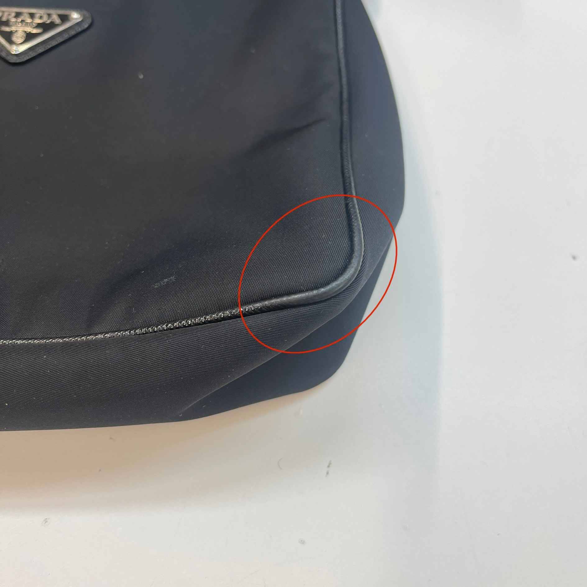 Men's Plaque Logo Re-Nylon Saffiano Shoulder Bag Black