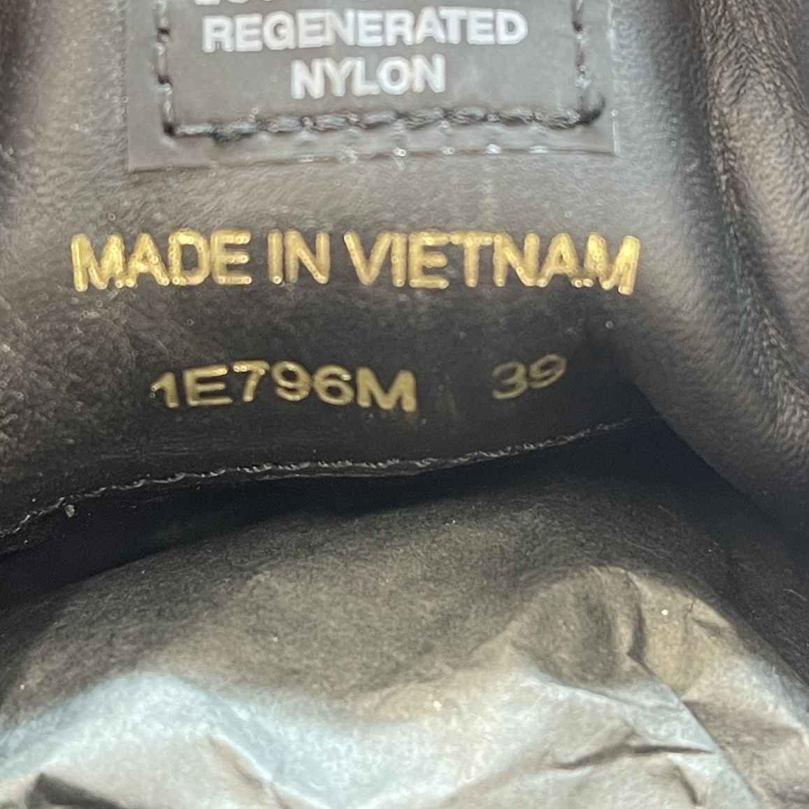 Men's Downtown Low Trainers Black Size EU 39 / UK 5