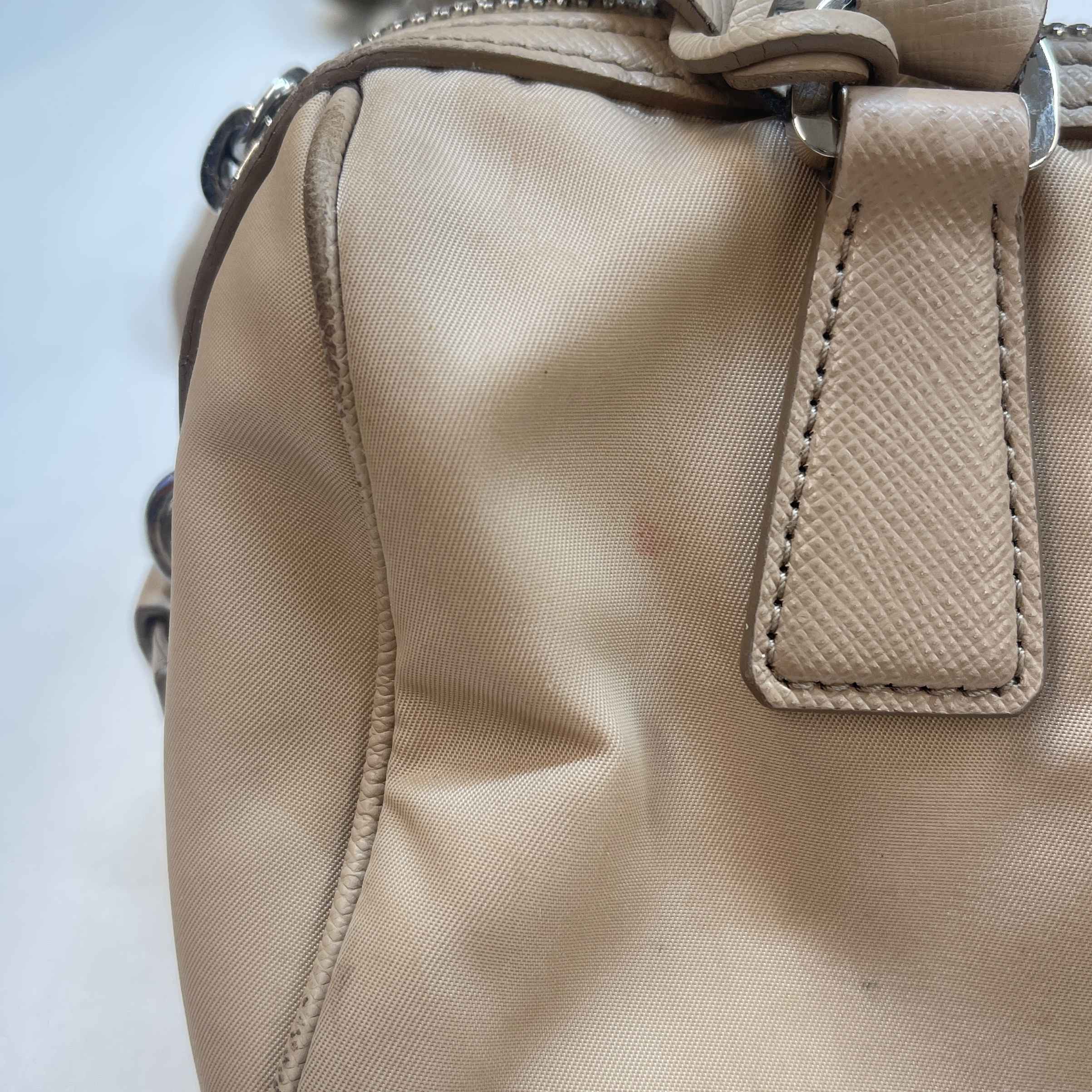 Women's Re-Edition 2005 Re-Nylon 2Way Bag Beige