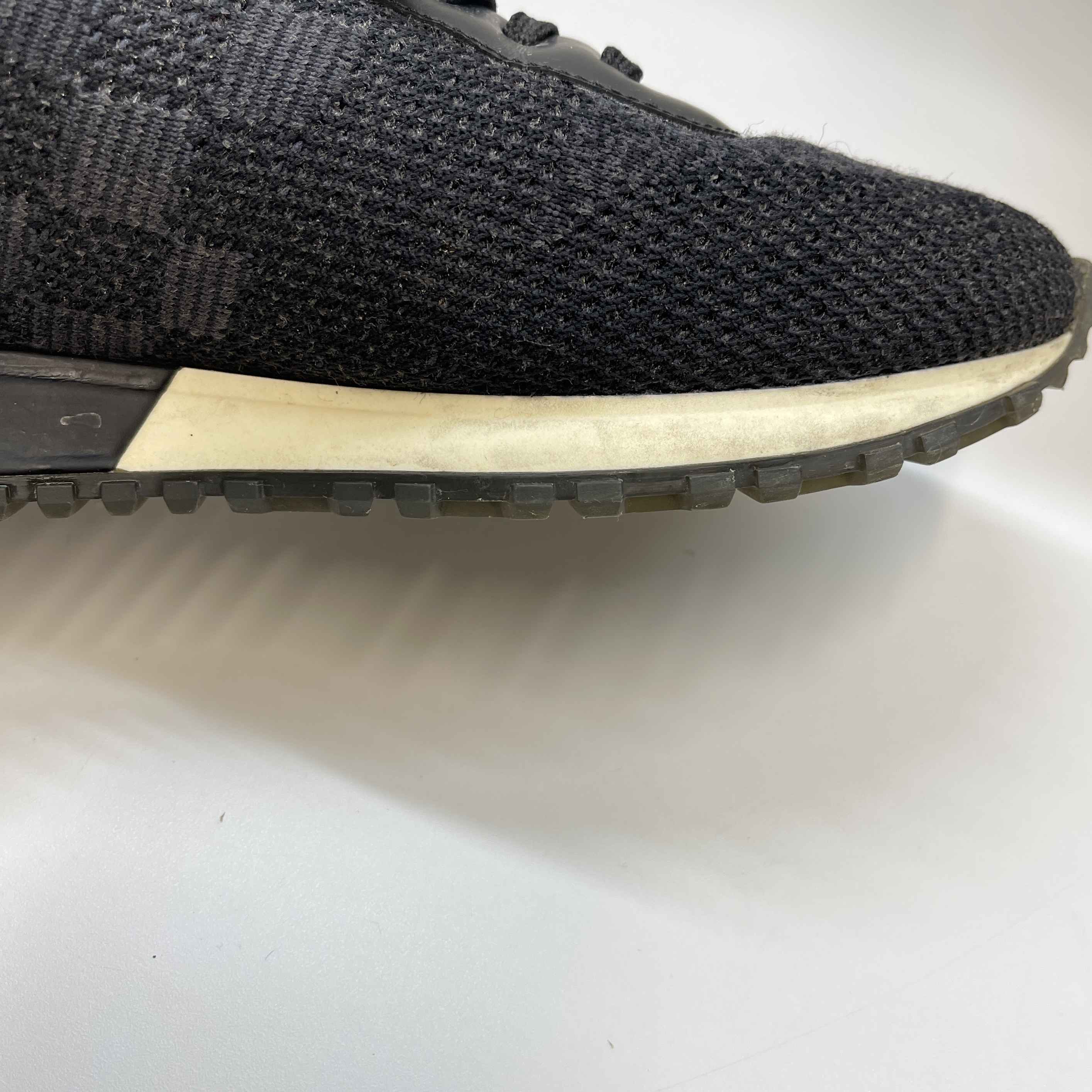 Men's Lv Runner Low Trainers Black Size EU 40 / UK 6