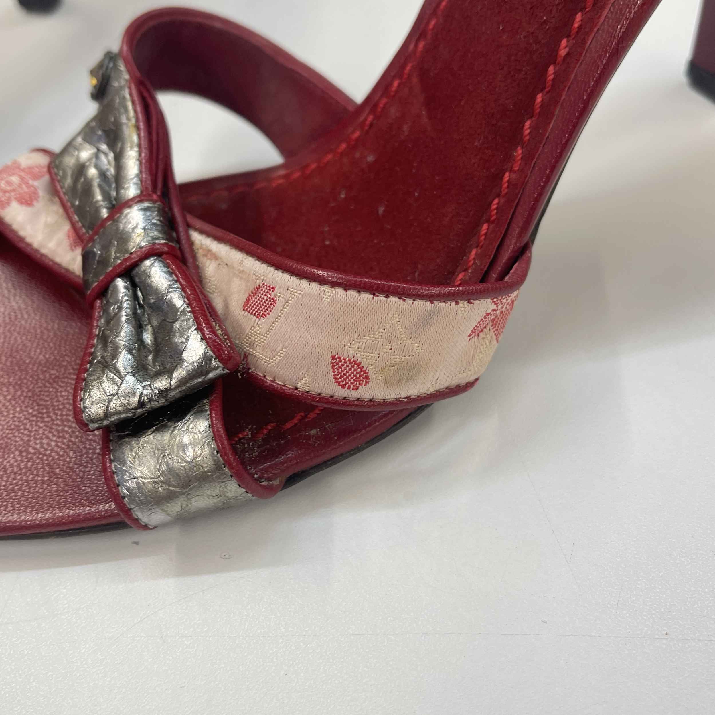 Women's Takashi Murakami Monogram Cherry Blossom Heels Red Size EU 37.5 / UK 4.5