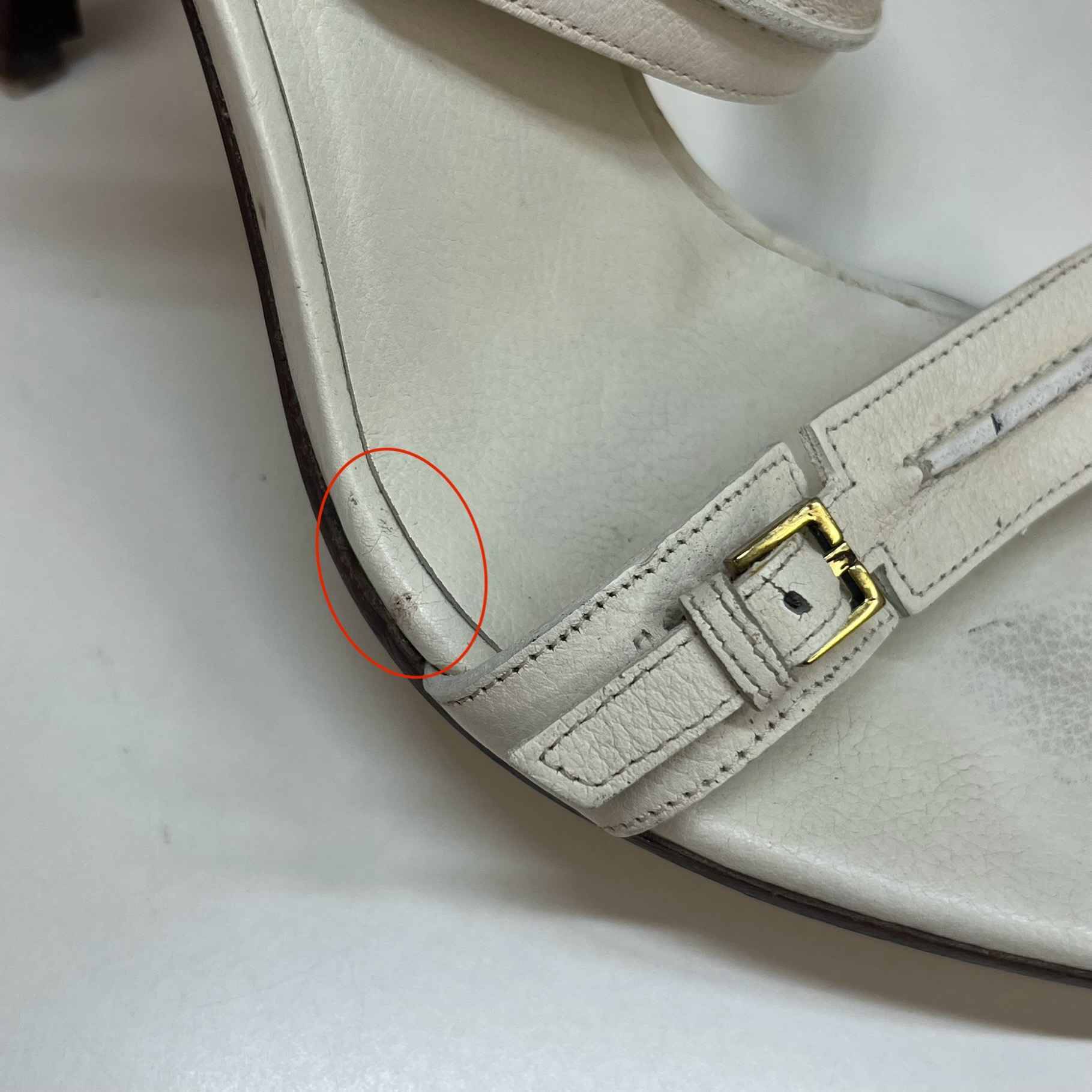 Women's Buckle Detail Heels White Size EU 37.5 / UK 4.5