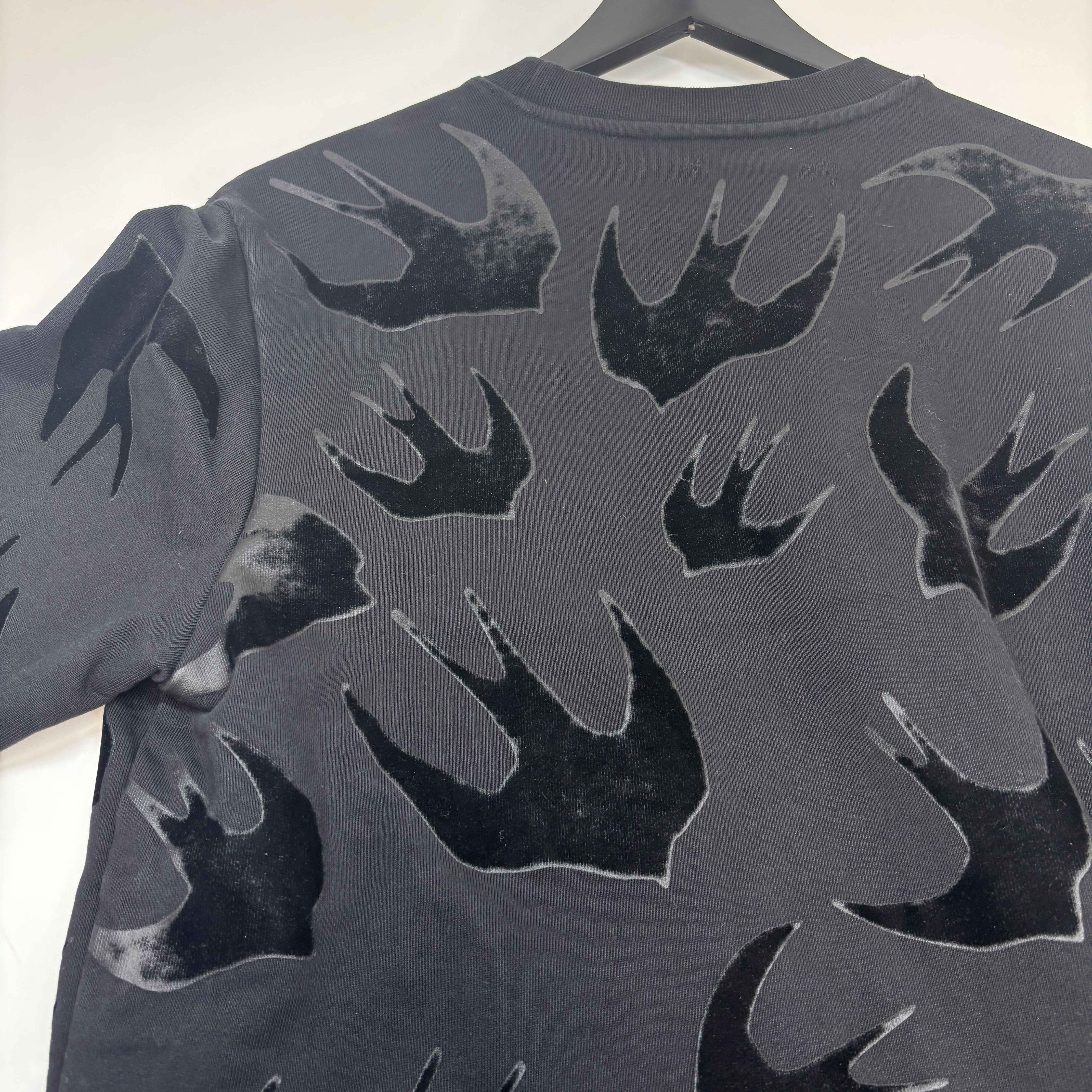 Men's Velour Swallow Print Jumper Black Size XS