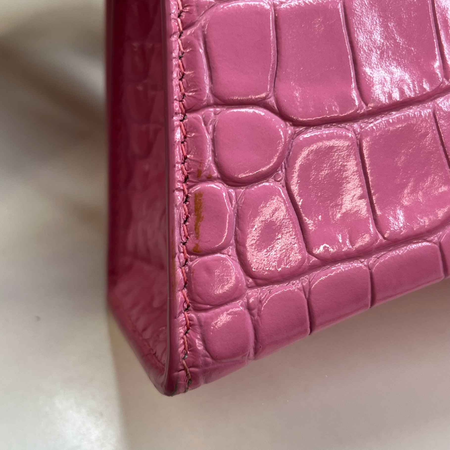 Women's Croc Hourglass Handbag Pink