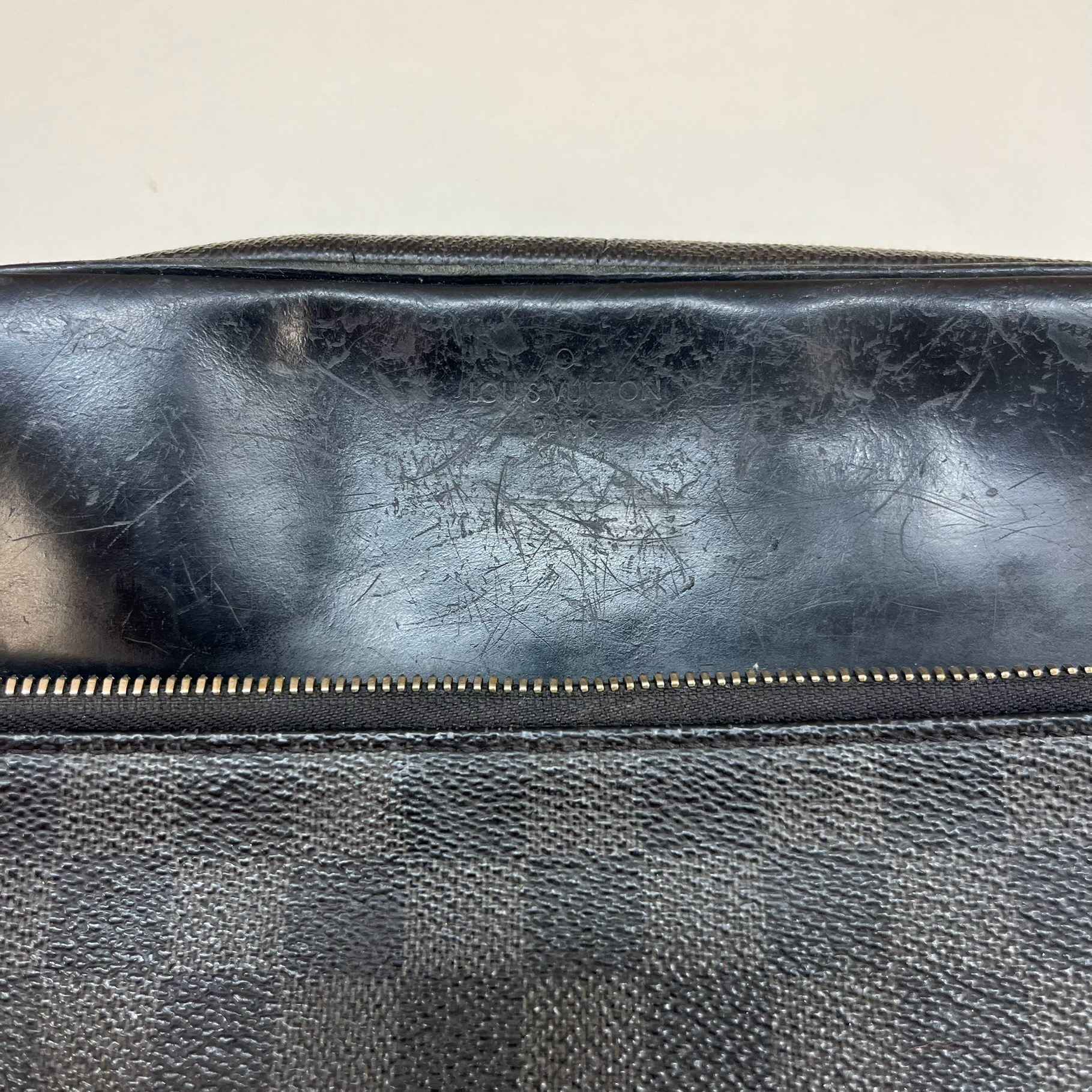 Men's Damier Graphite Dayton Messenger Bag Grey