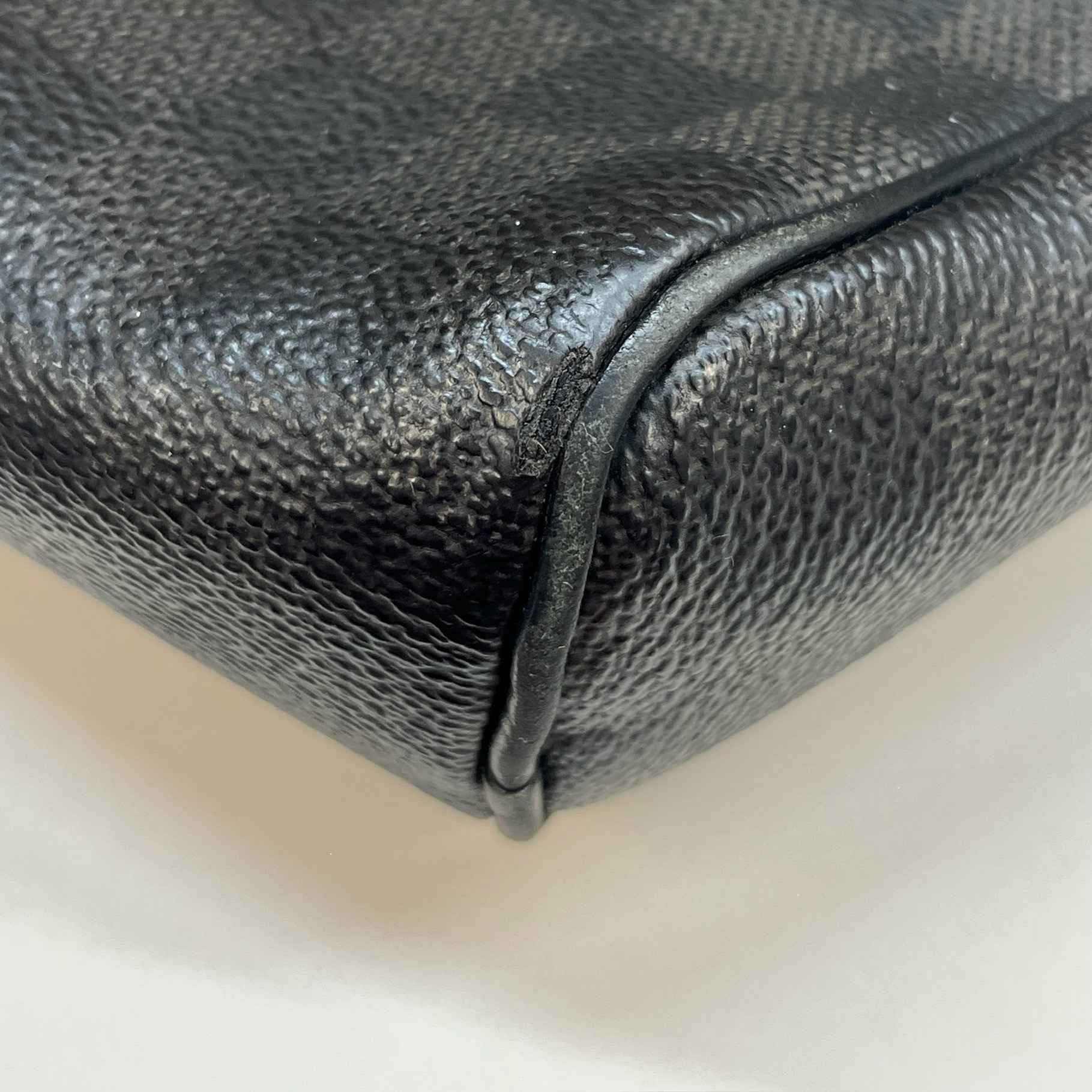 Men's Damier Graphite Dayton Messenger Bag Grey