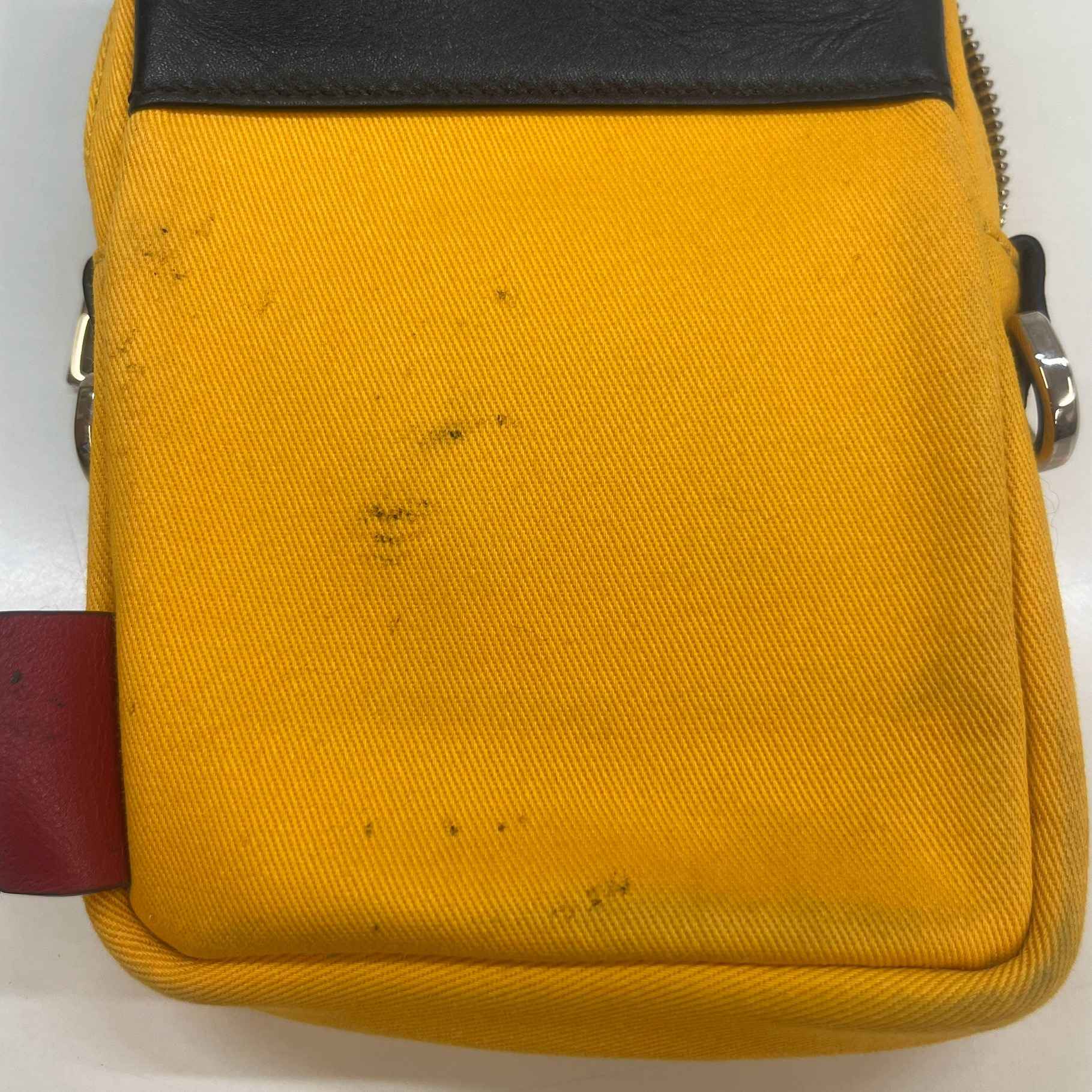 Men's Studded Messenger Bag Yellow