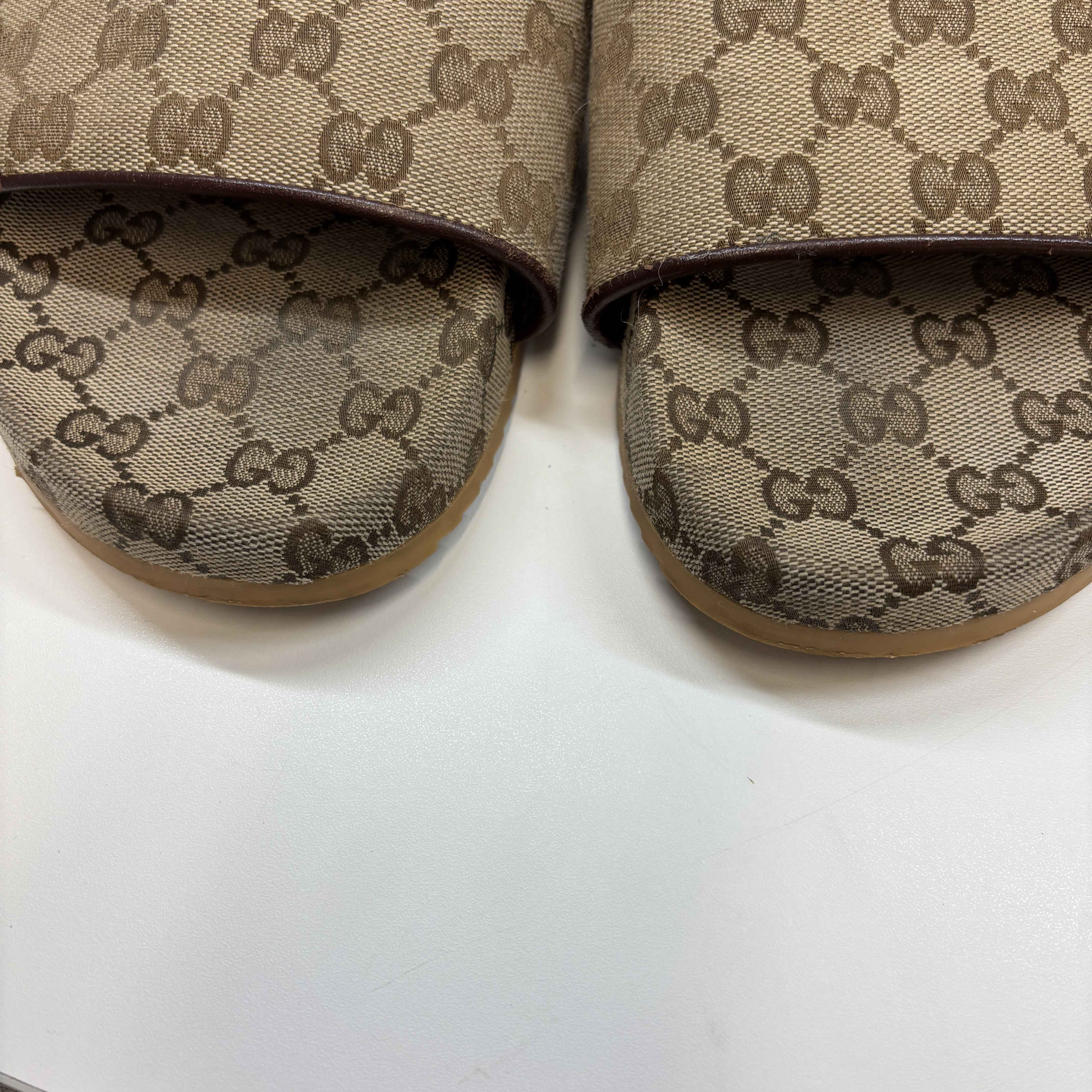 Women's Gg Supreme Monogram Slides Beige Size EU 41 / UK 8