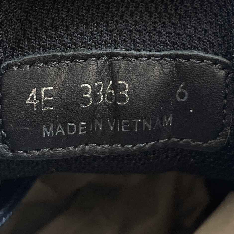 Men's Logo Low Trainers Navy Size EU 40 / UK 6