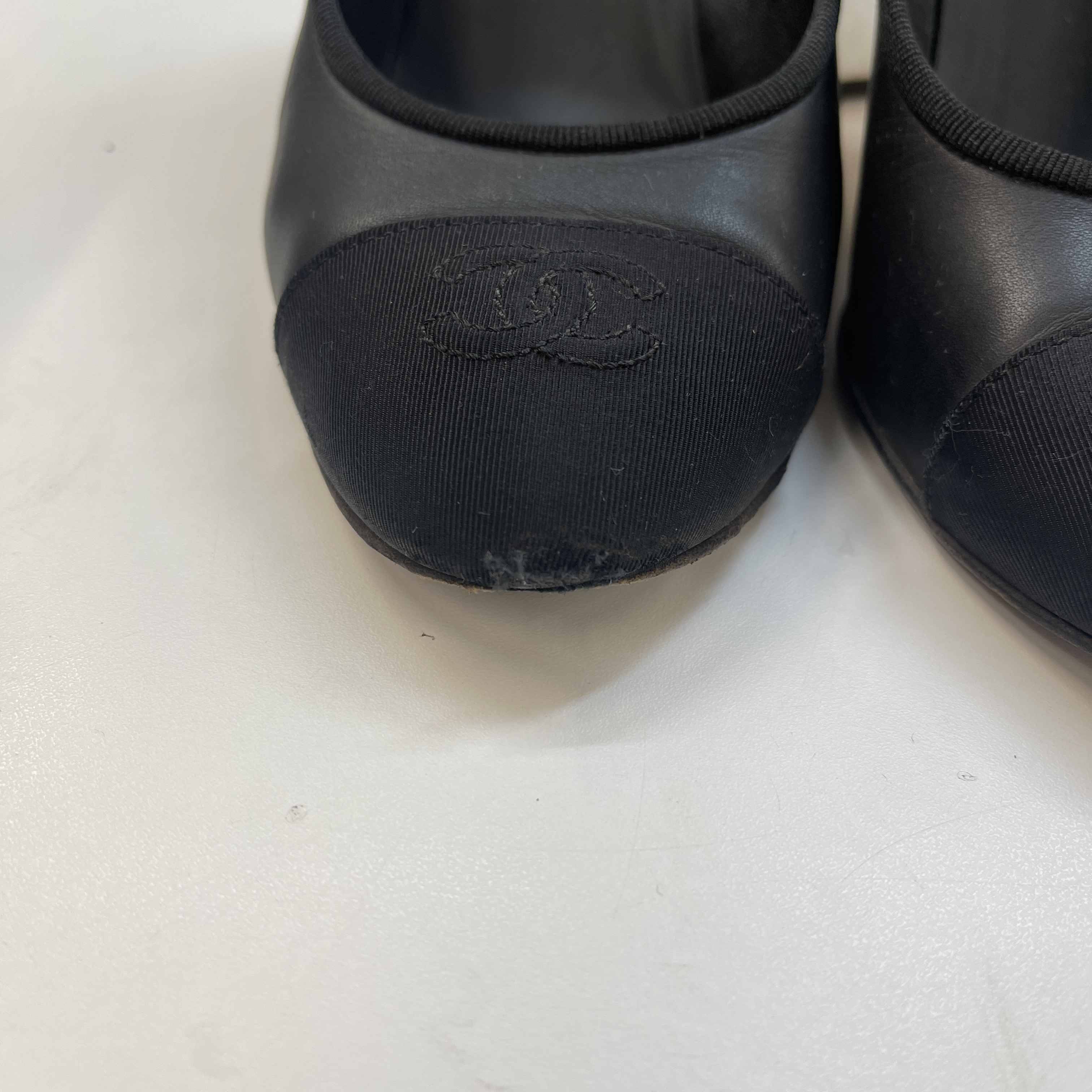 Women's Grosgrain Cap Toe Logo Mules Black Size EU 36.5 / UK 3.5