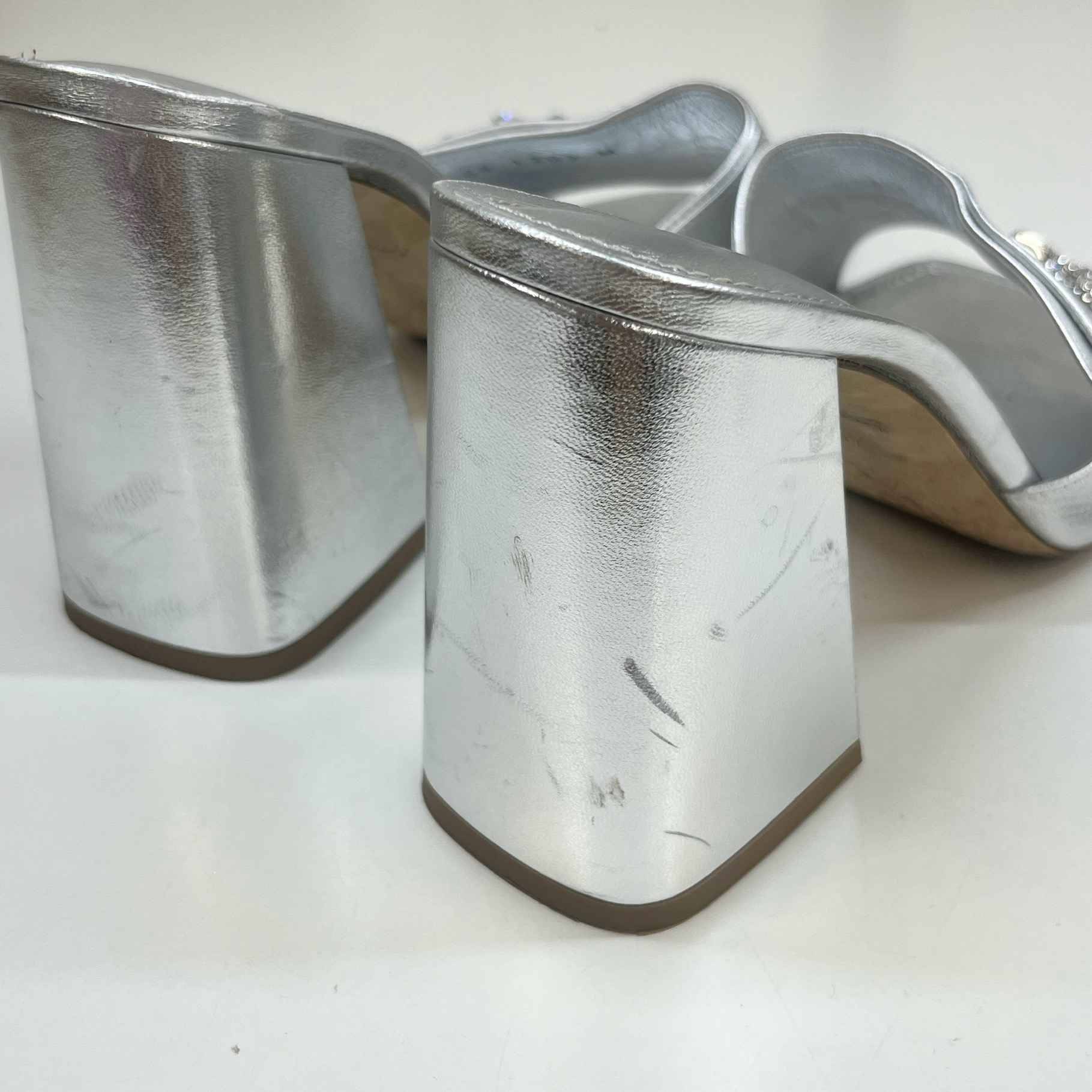 Women's Diamond Lv Logo Heels Silver Size EU 37 / UK 4