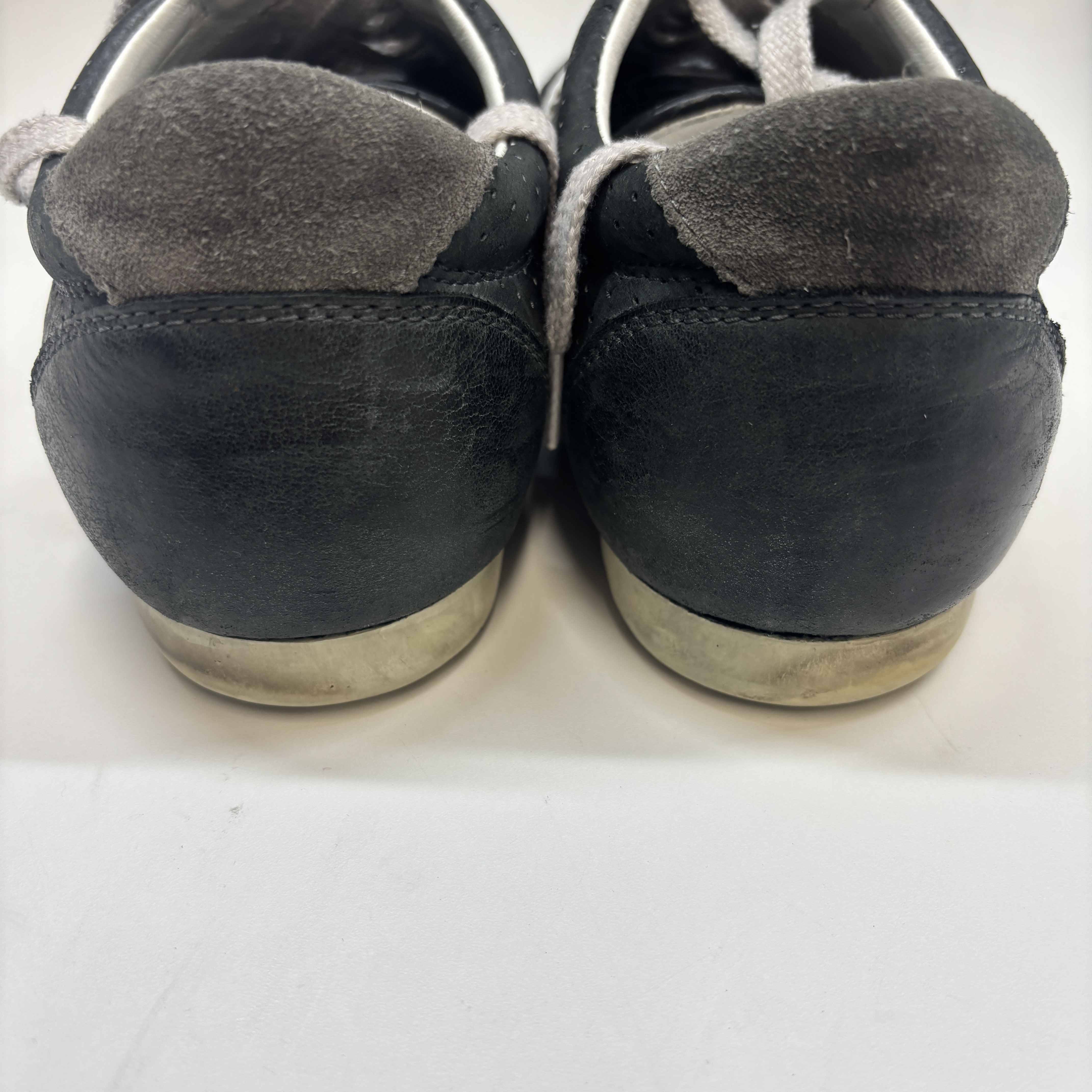 Men's Logo Low Trainers Black Size EU 41 / UK 7