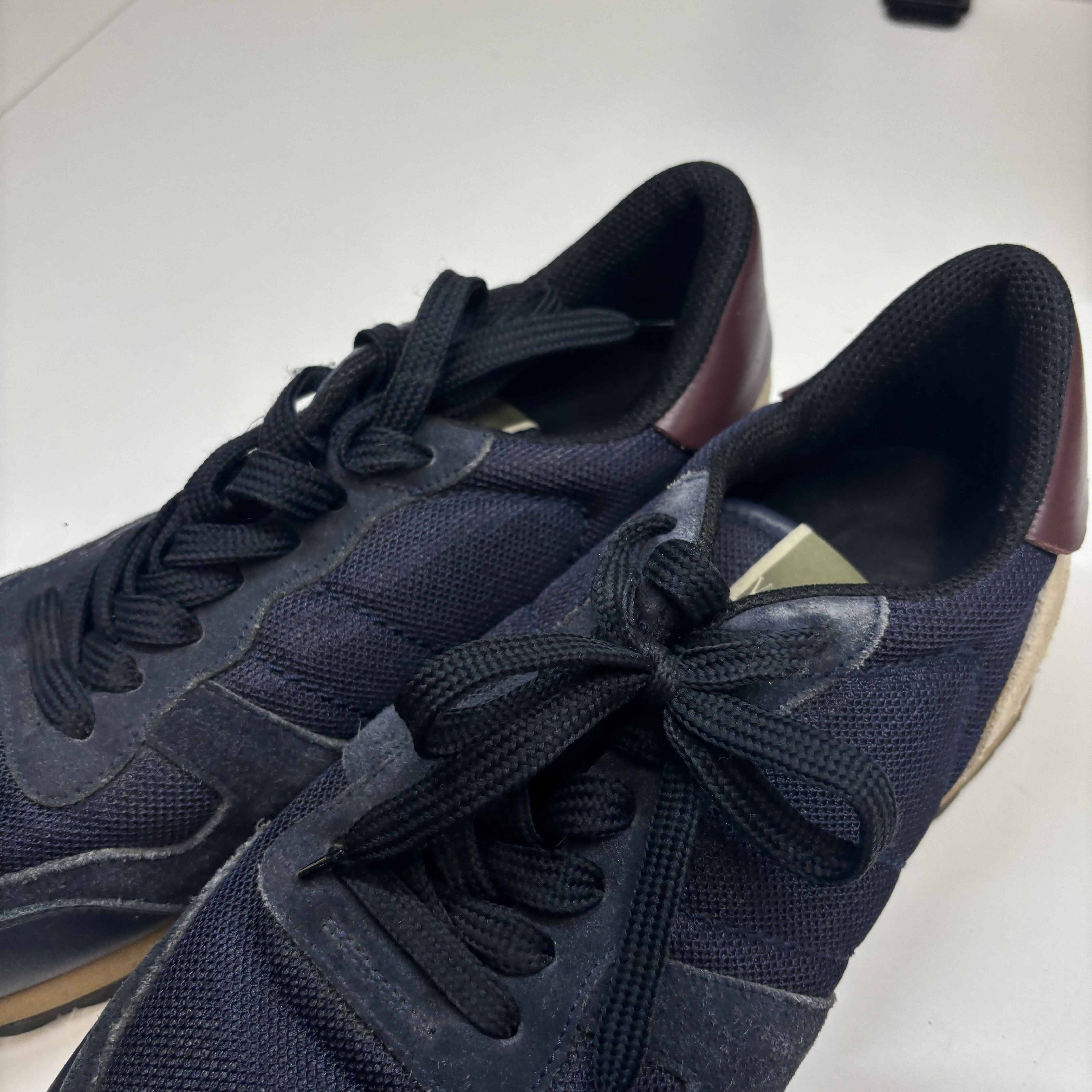 Men's Rockrunner Low Trainers Navy Size EU 42 / UK 8