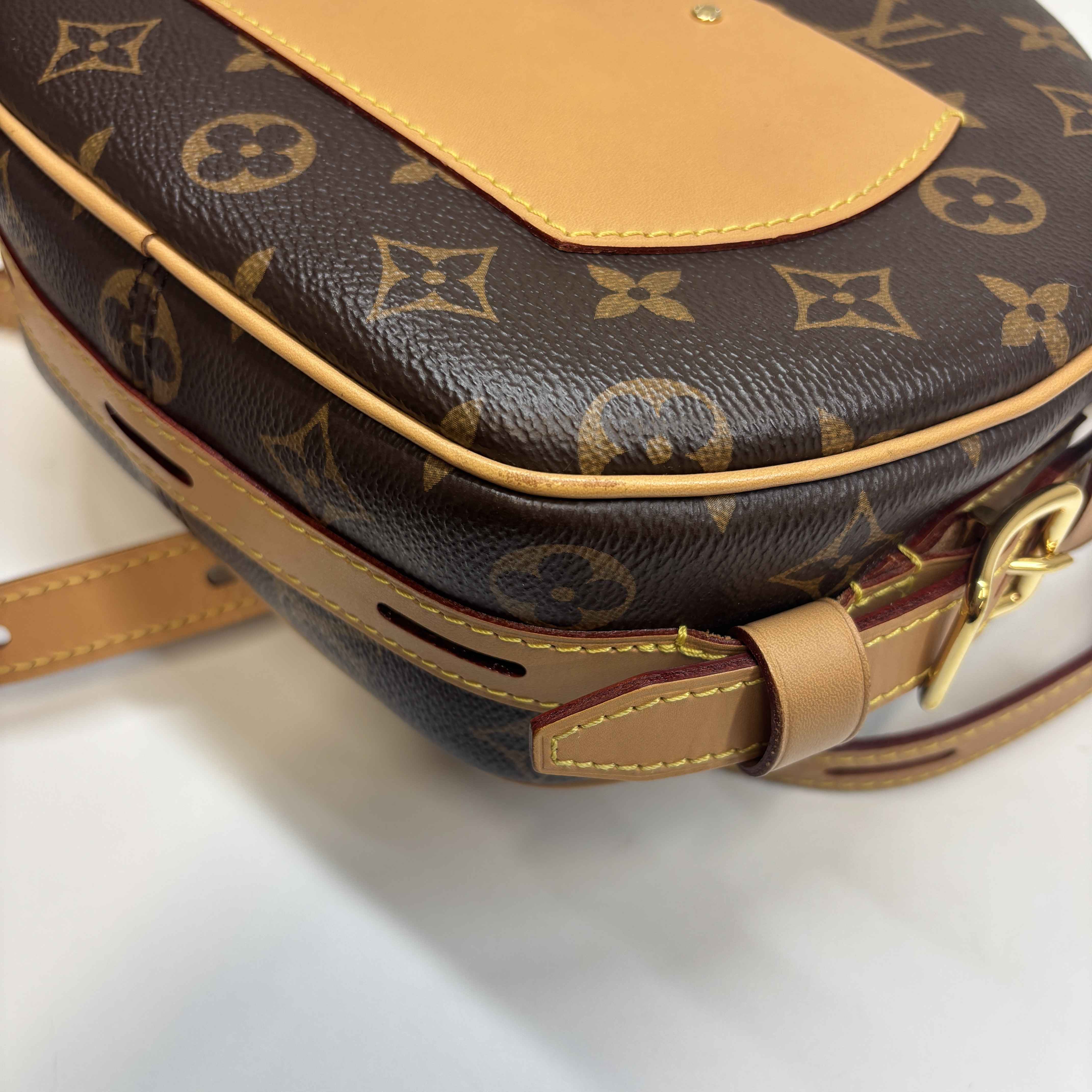 Women's Boite Chapeau Souple Mm Bag Brown